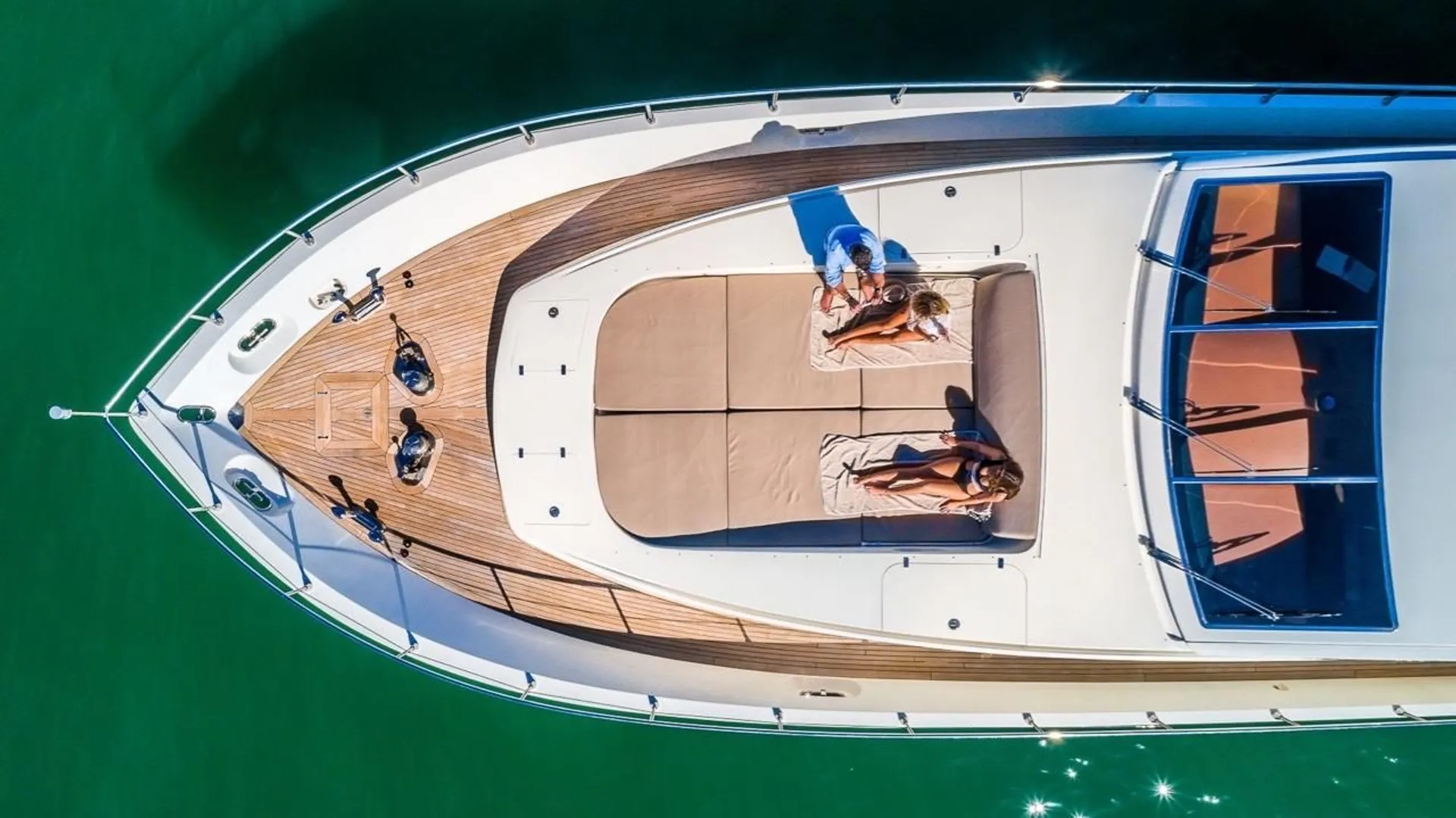 Leopard 89 in Miami, FL — photo 4