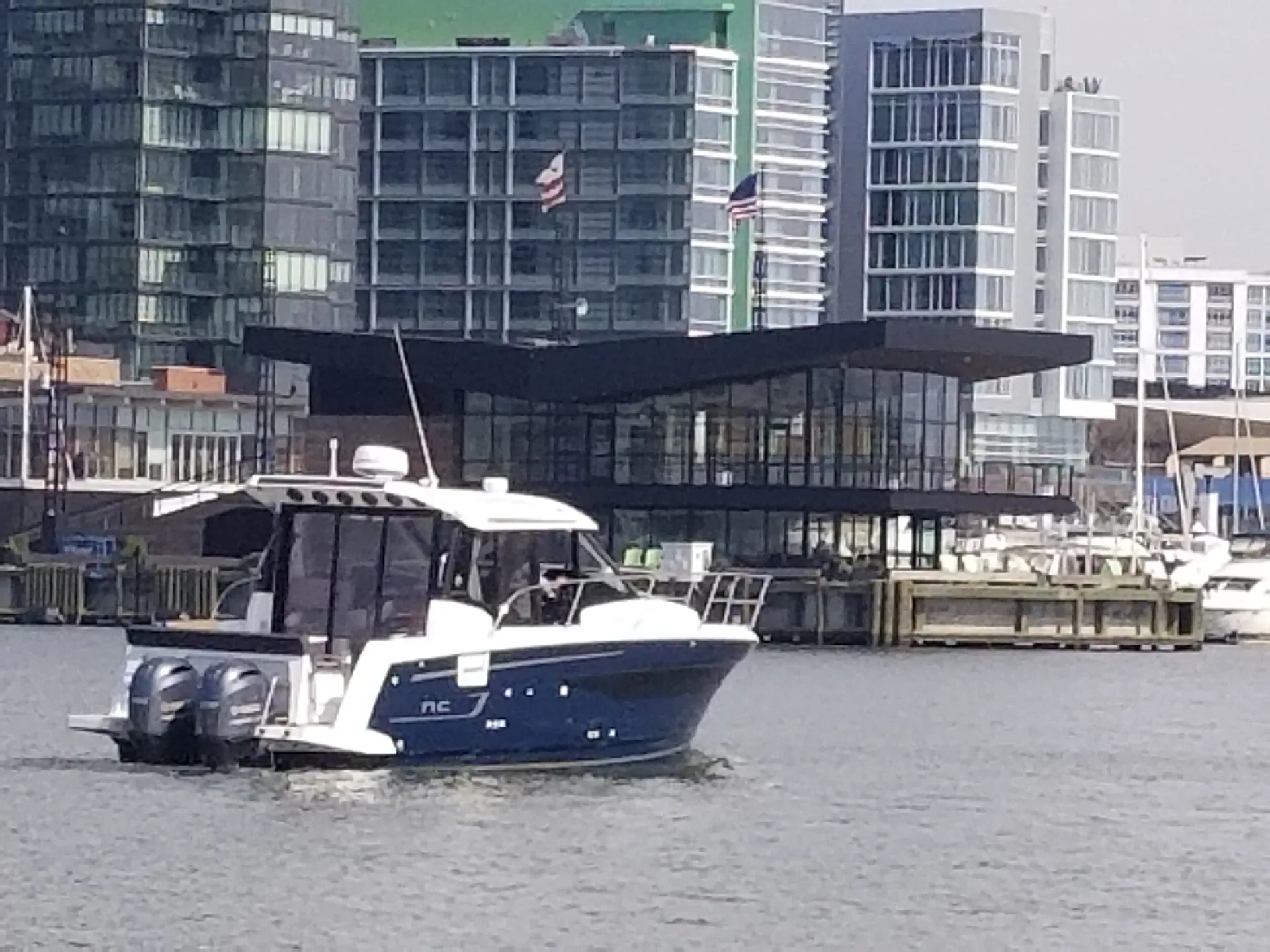 Jeanneau 895 in Edgewater, MD — photo 7