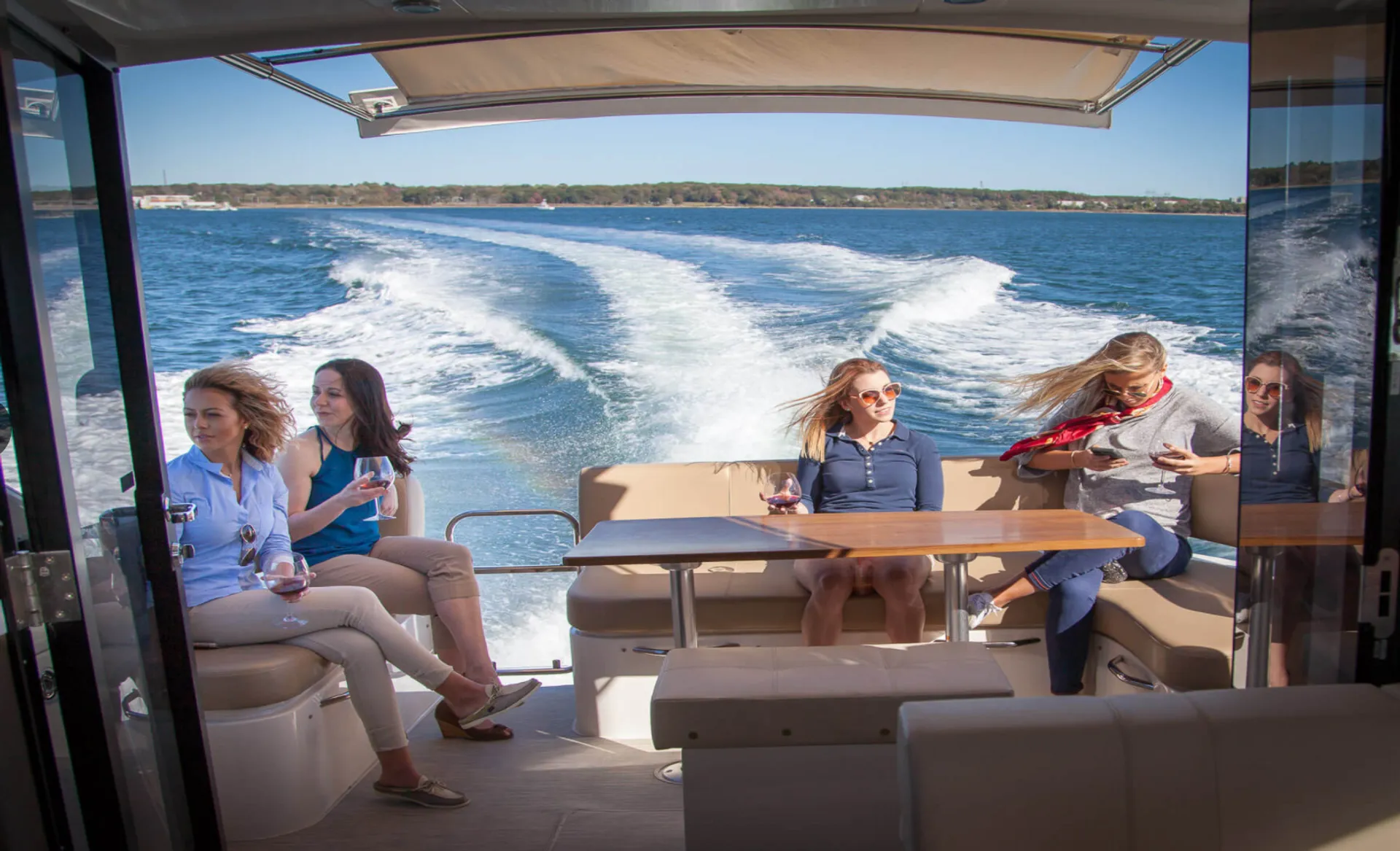 Coupe Cruiser 37 in Sag Harbor, NY — photo 4