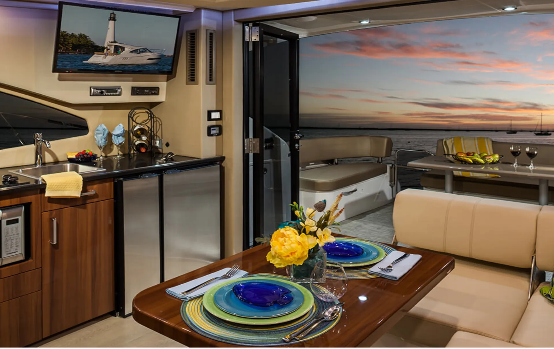 Coupe Cruiser 37 in Sag Harbor, NY — photo 5