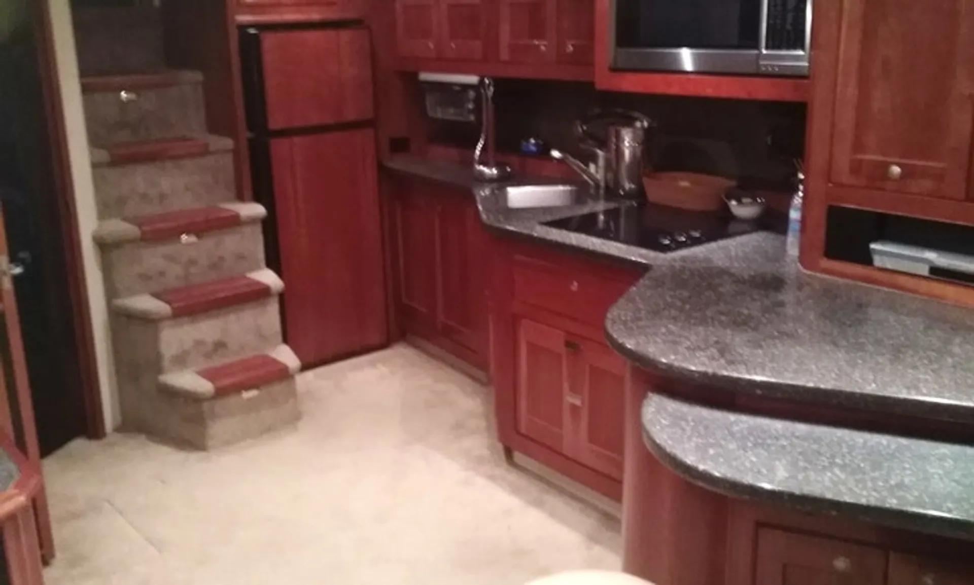 Cruisers Yachts 560 Express in San Diego, CA — photo 9