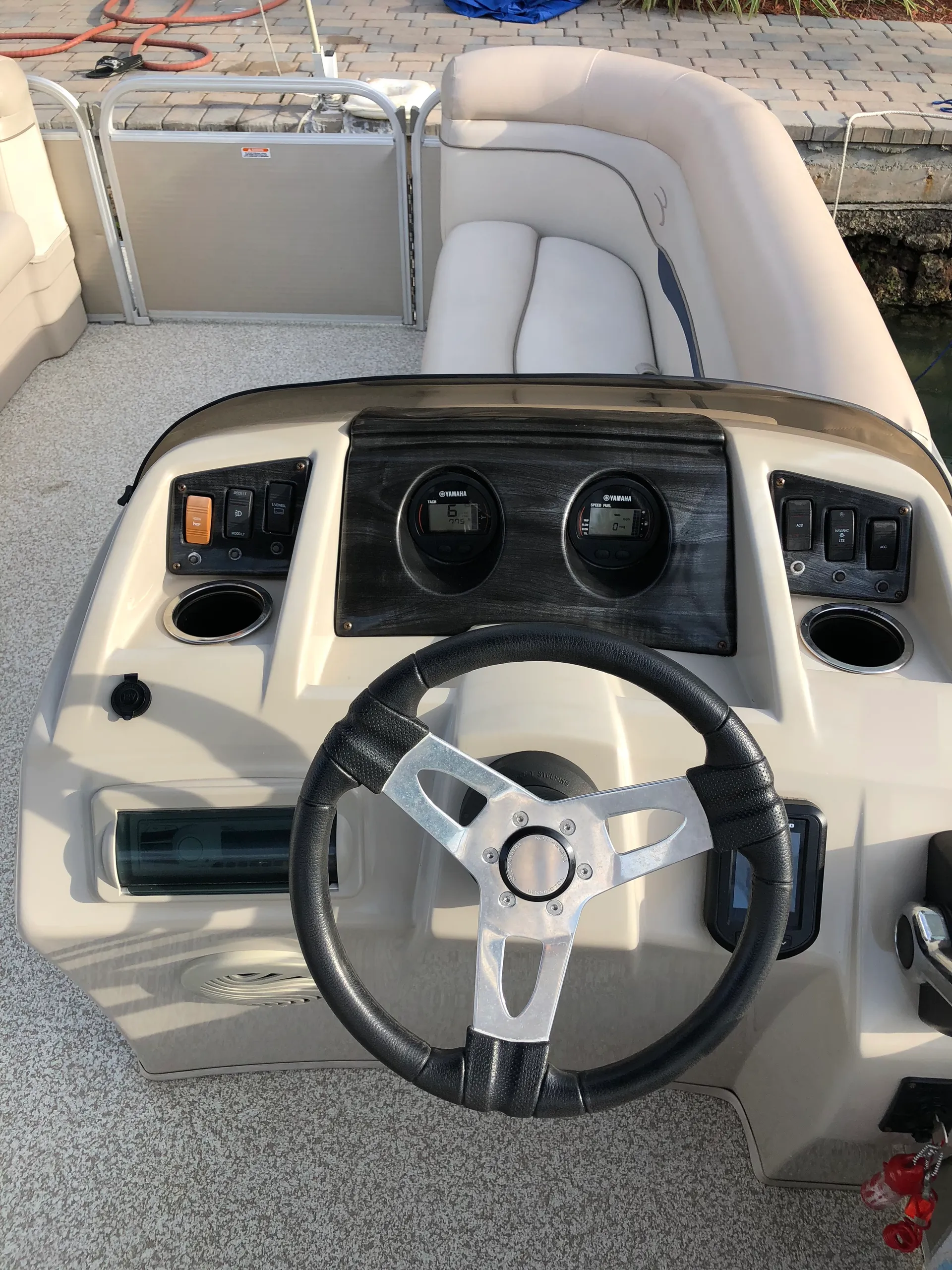 Bennington Marine 22SSX in Hollywood, FL — photo 5