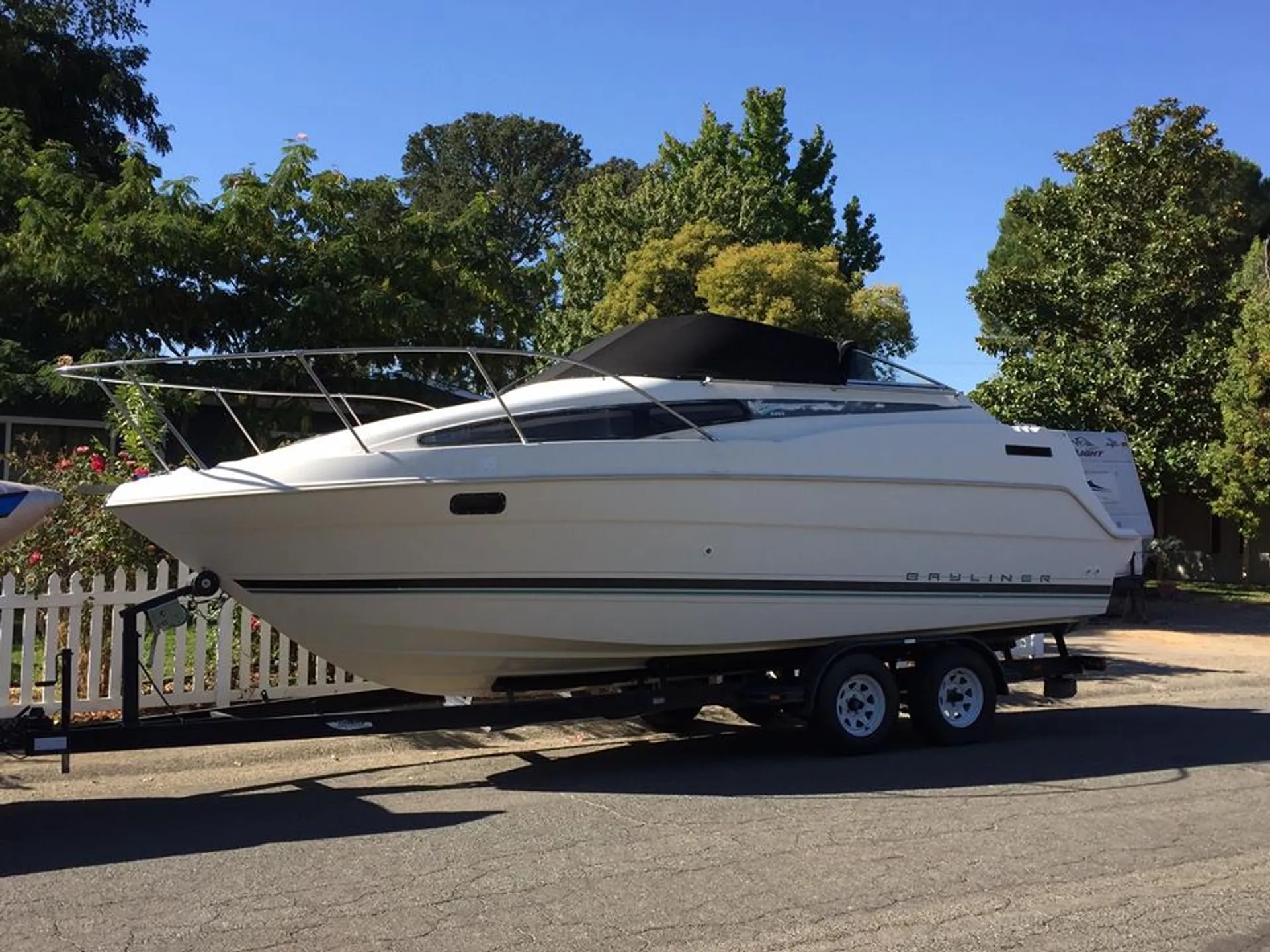 Bayliner 2355 Ciera Sunbridge in Fair Oaks, CA