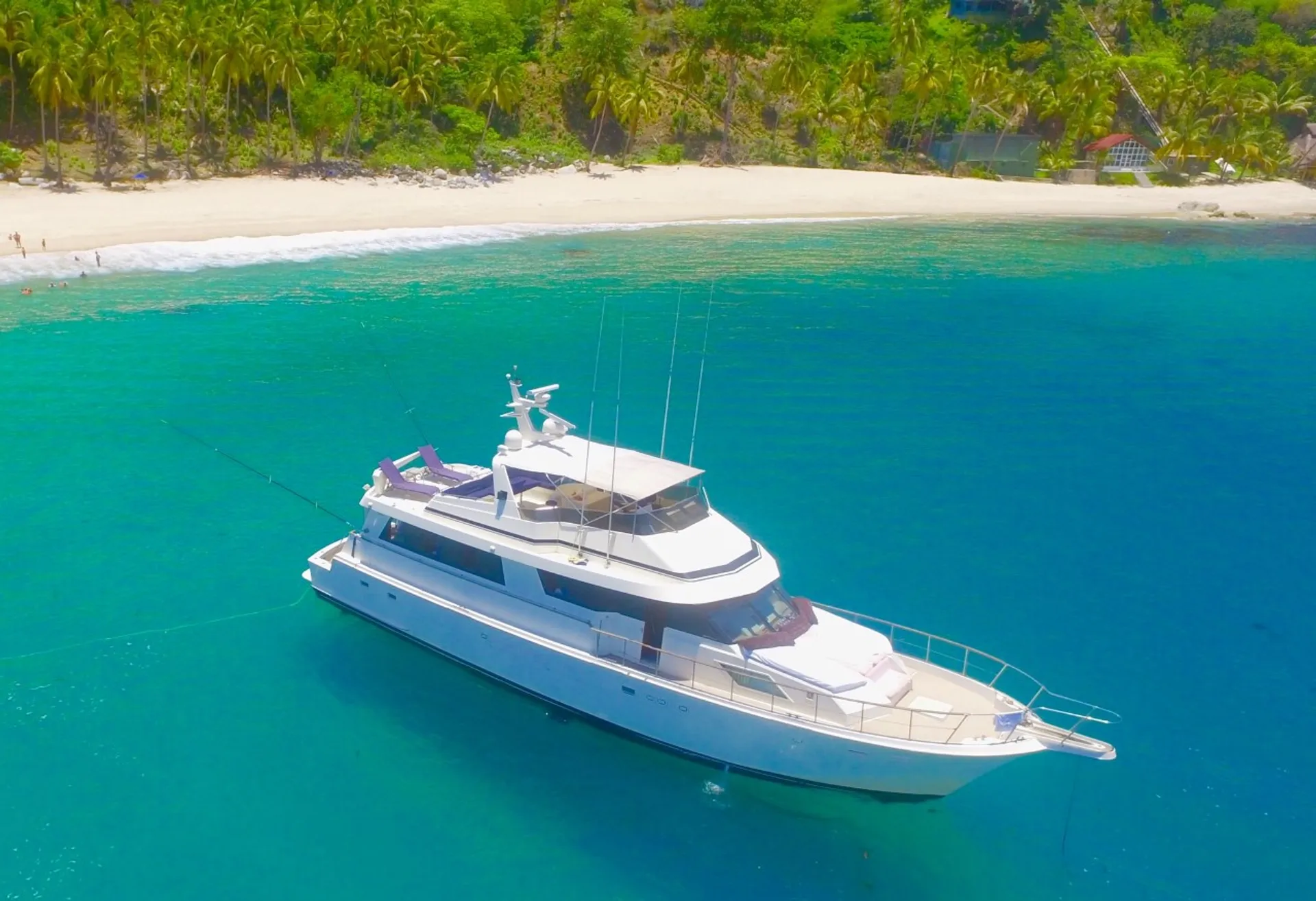 Yacht Aurora, the perfect day on the water!