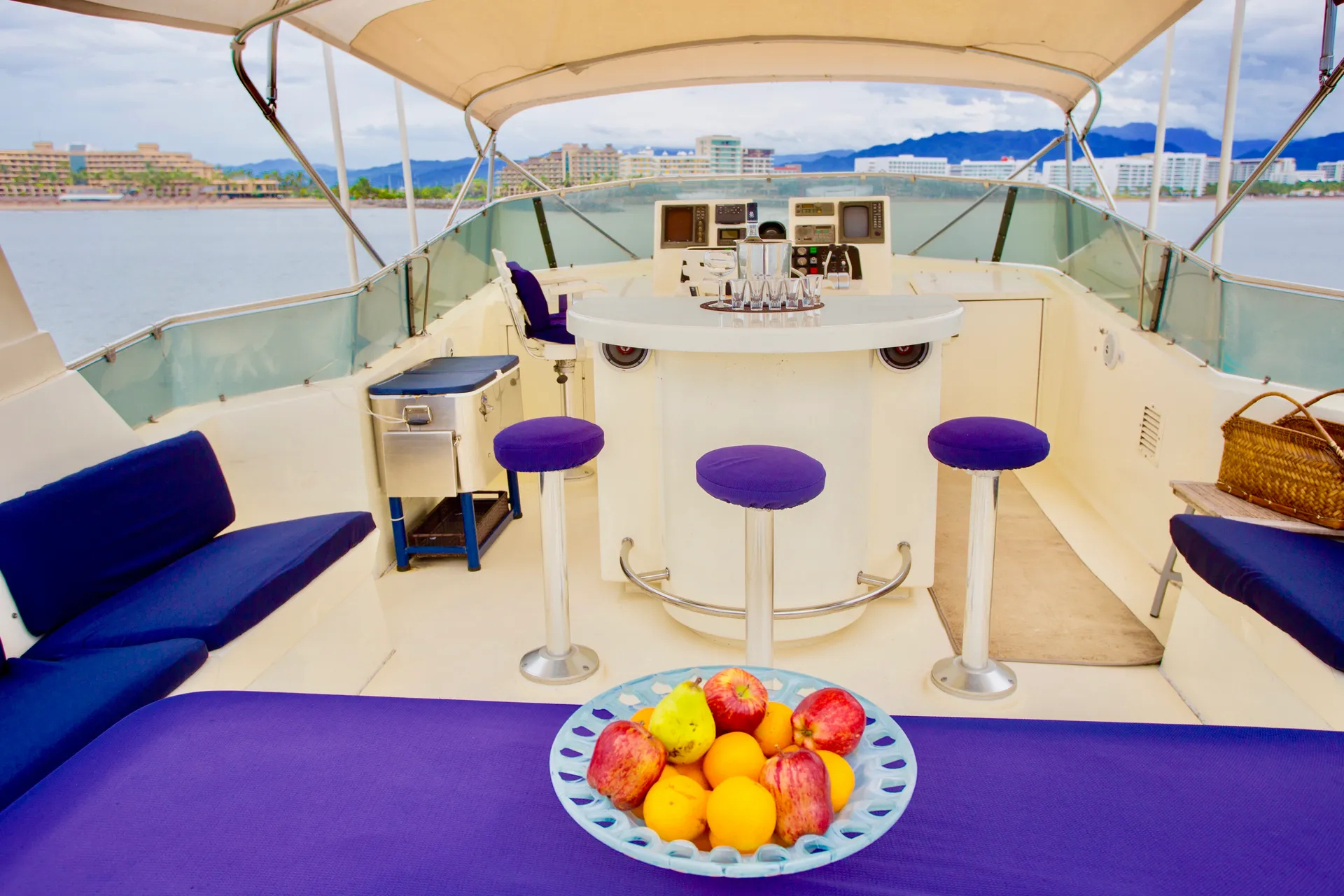 Yacht Aurora, the perfect day on the water!