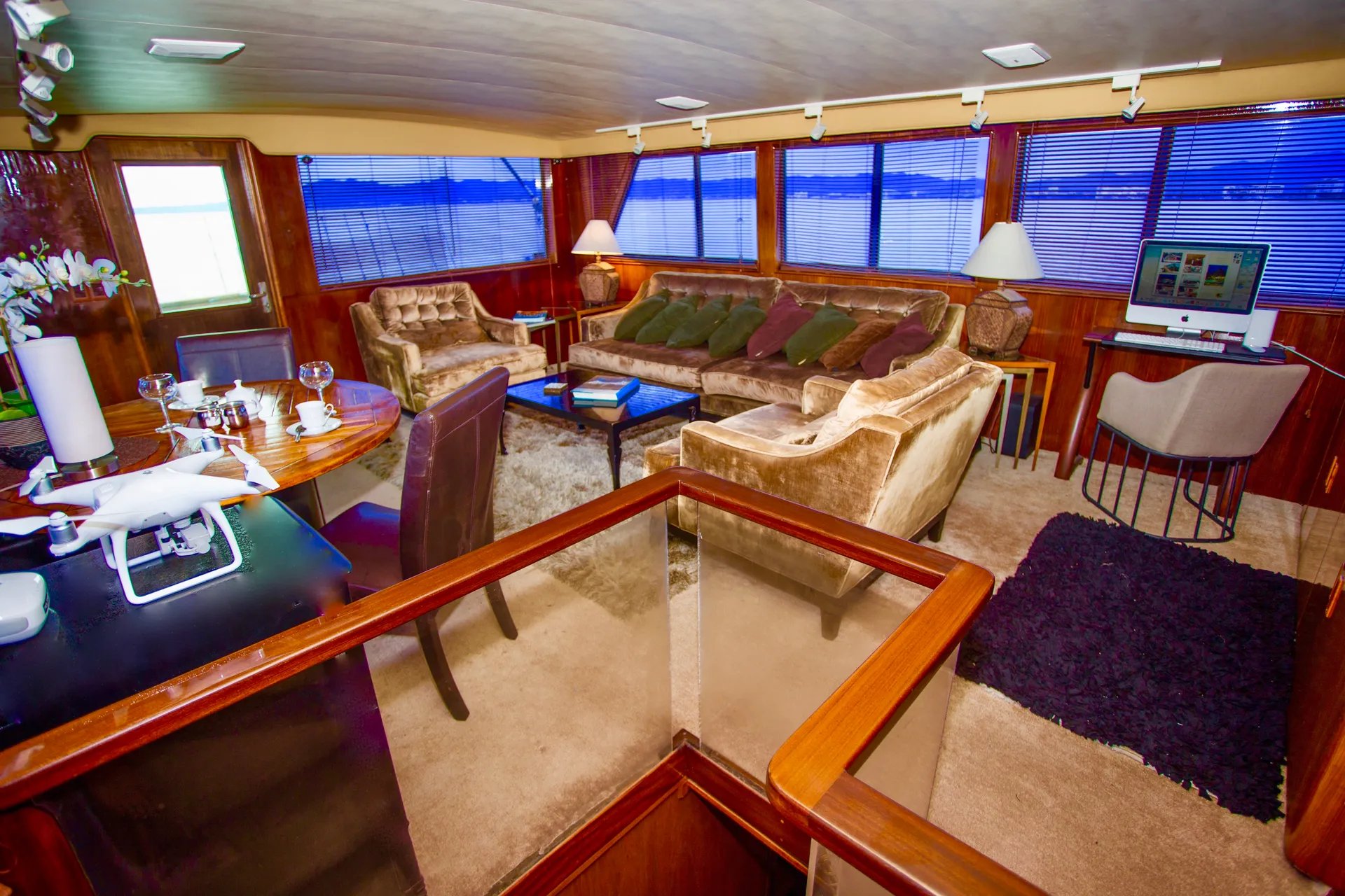 Yacht Aurora, the perfect day on the water!