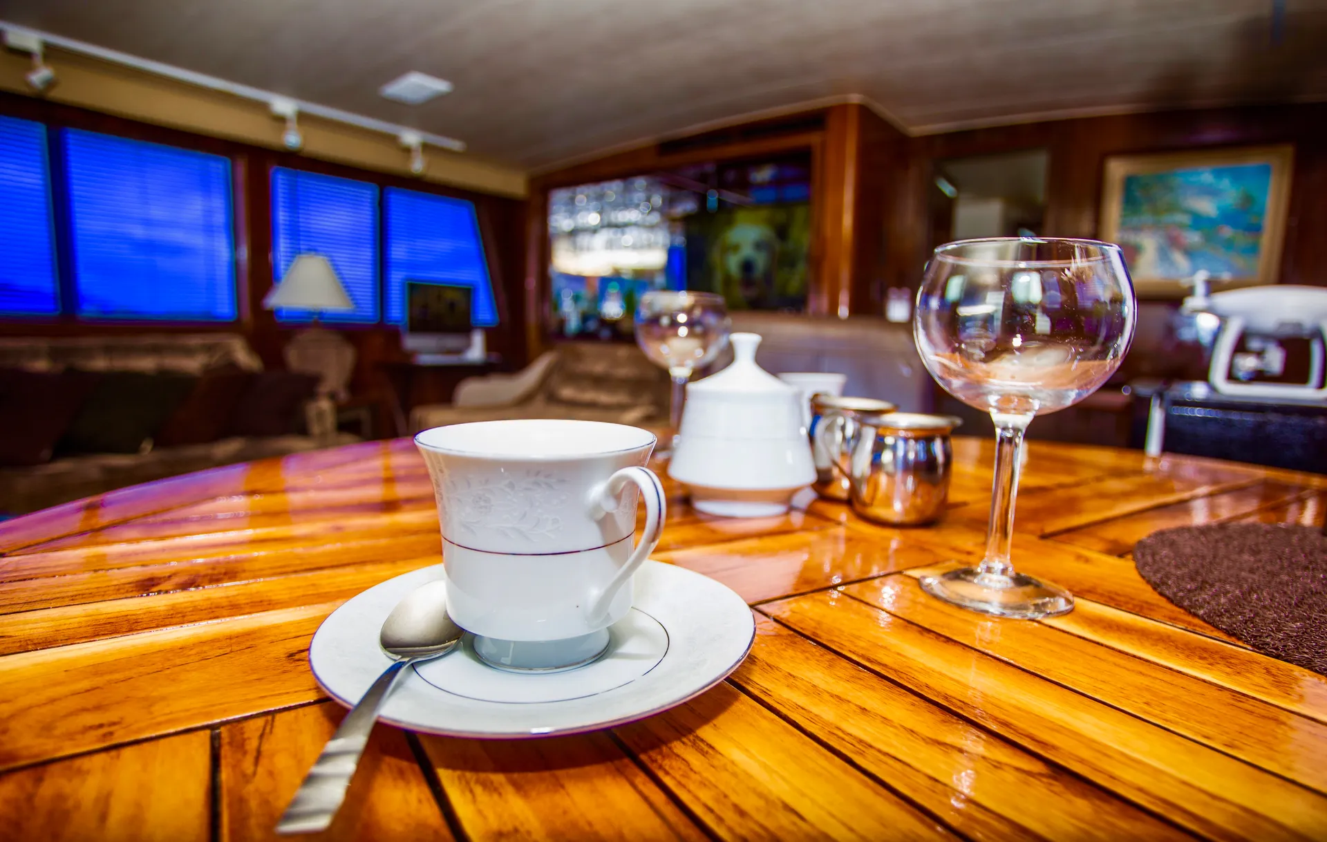 Yacht Aurora, the perfect day on the water!