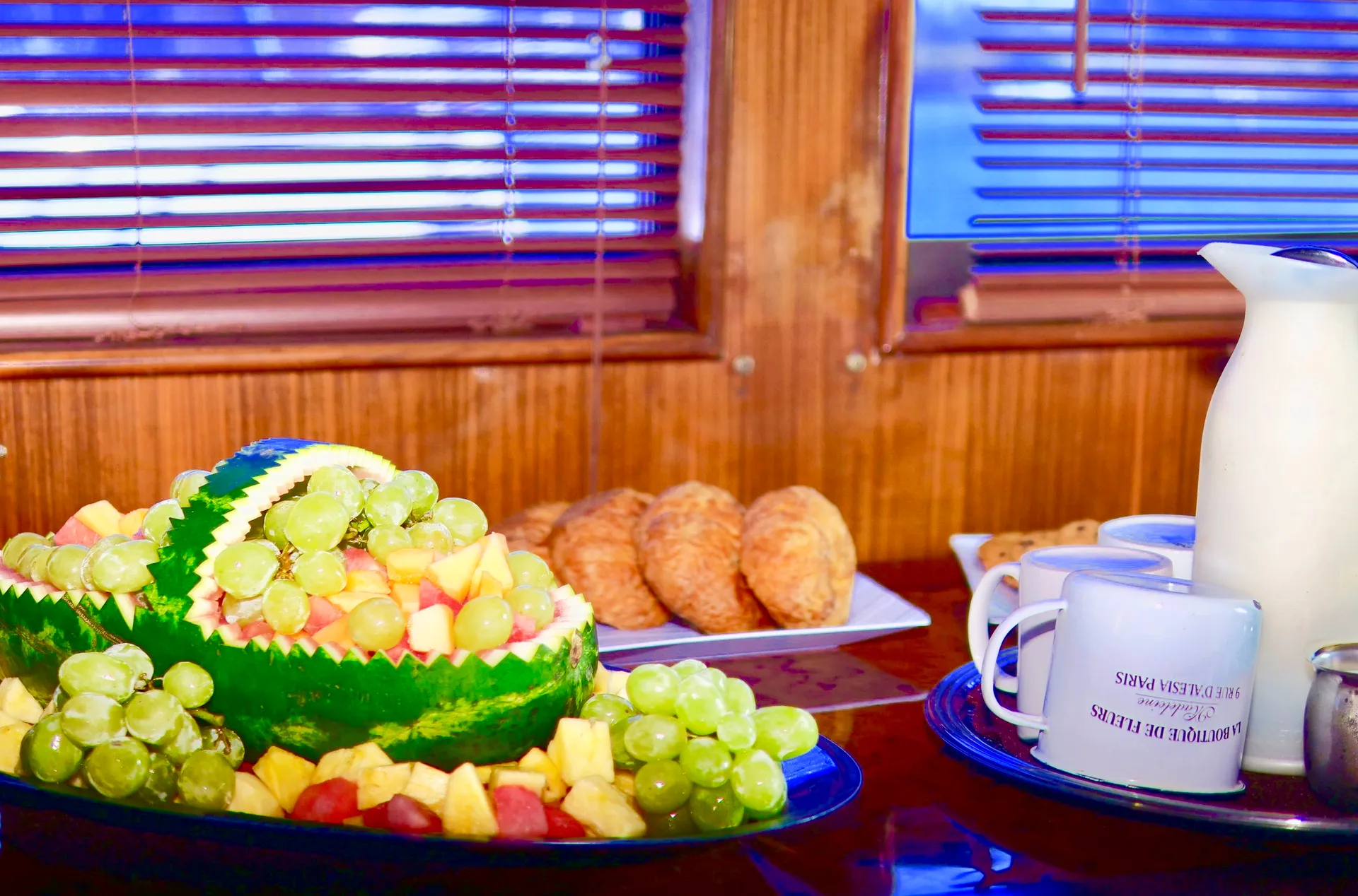 Yacht Aurora, the perfect day on the water!