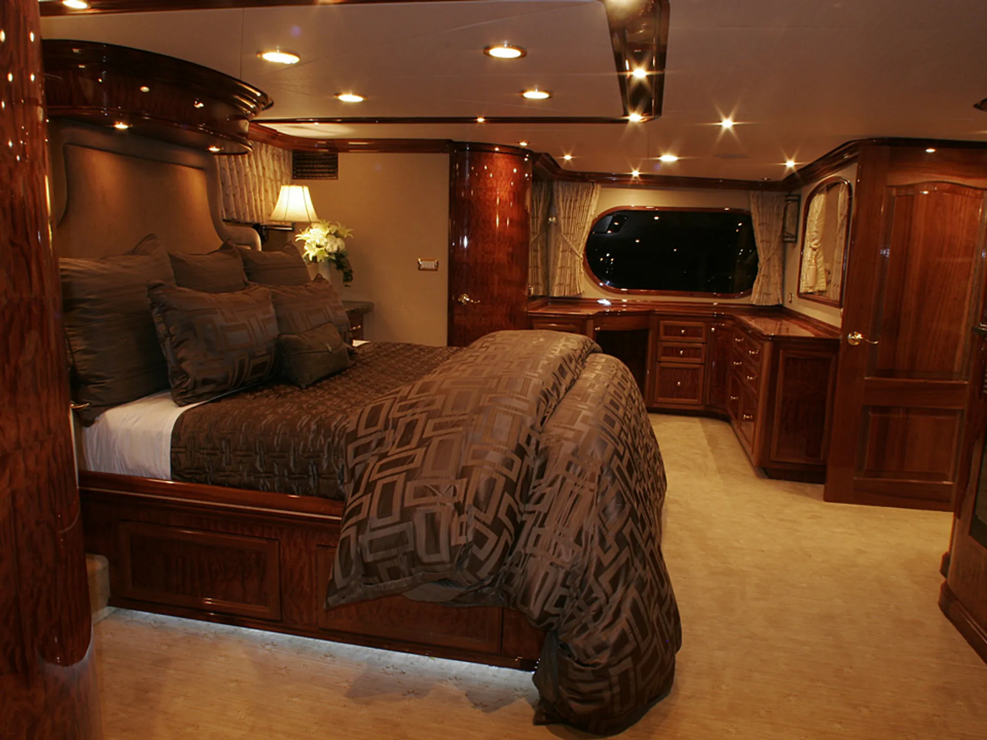 Other 145' Suncoast Marine Luxury Motor Yacht in Marina del Rey, CA — photo 6