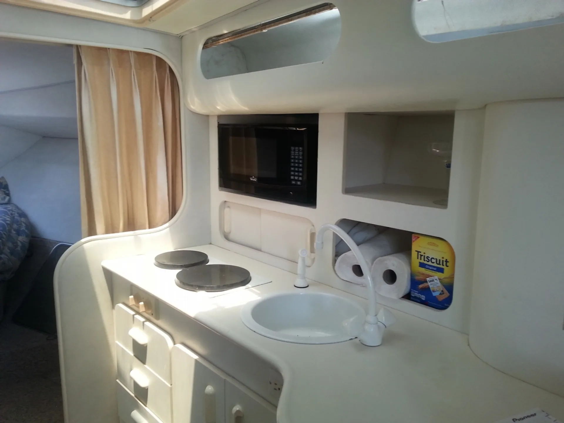 Chris Craft 360 Express in Chicago, IL — photo 9