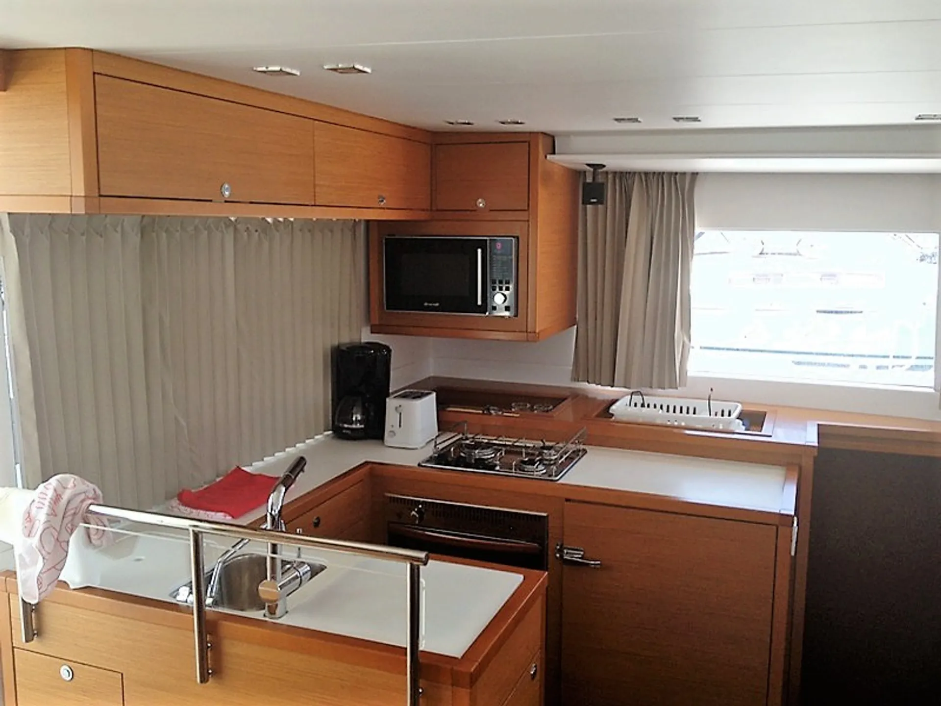 Lagoon Boats 450 Owner Version in Pireas, null — photo 7