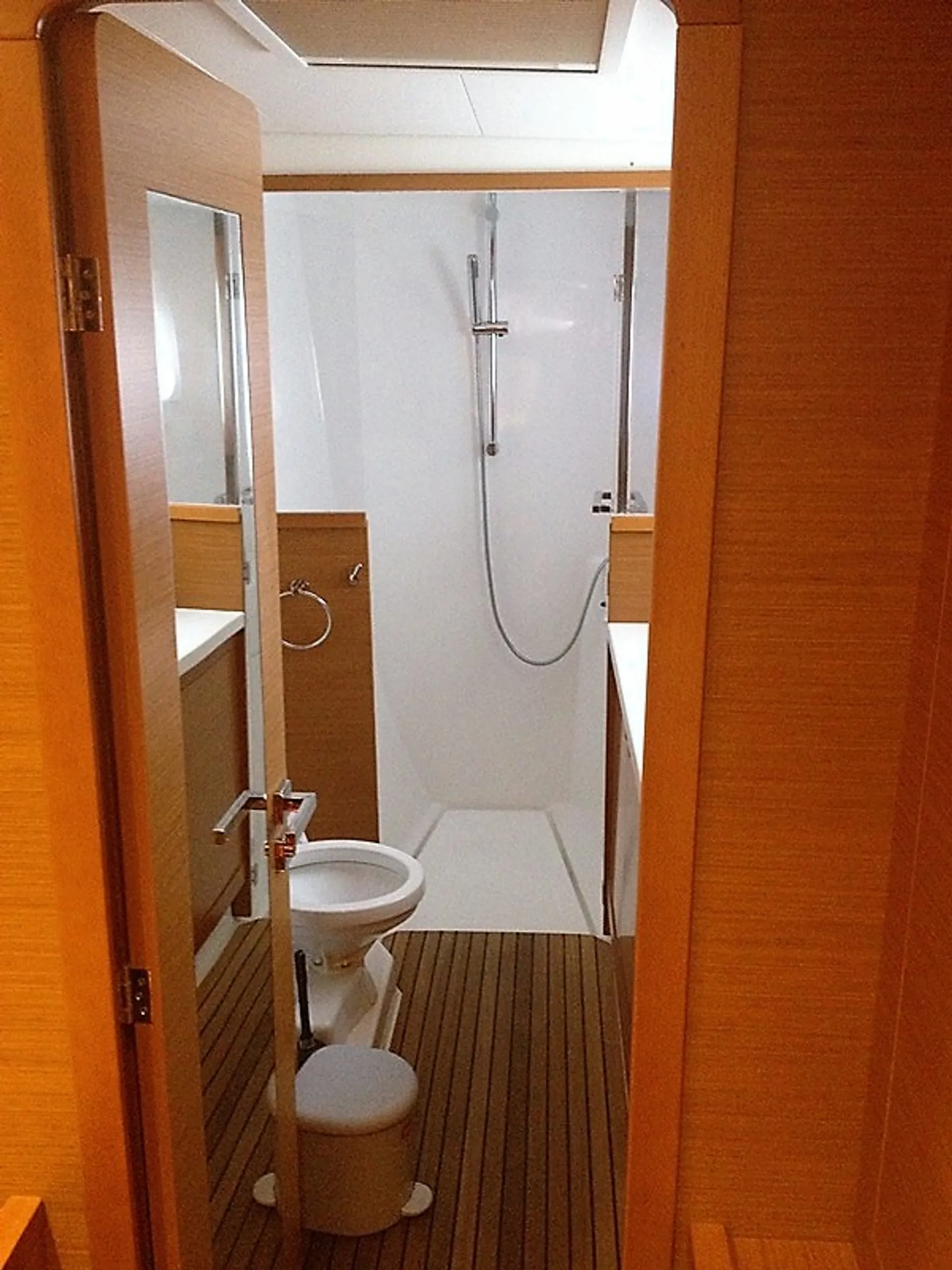 Lagoon Boats 450 Owner Version in Pireas, null — photo 9