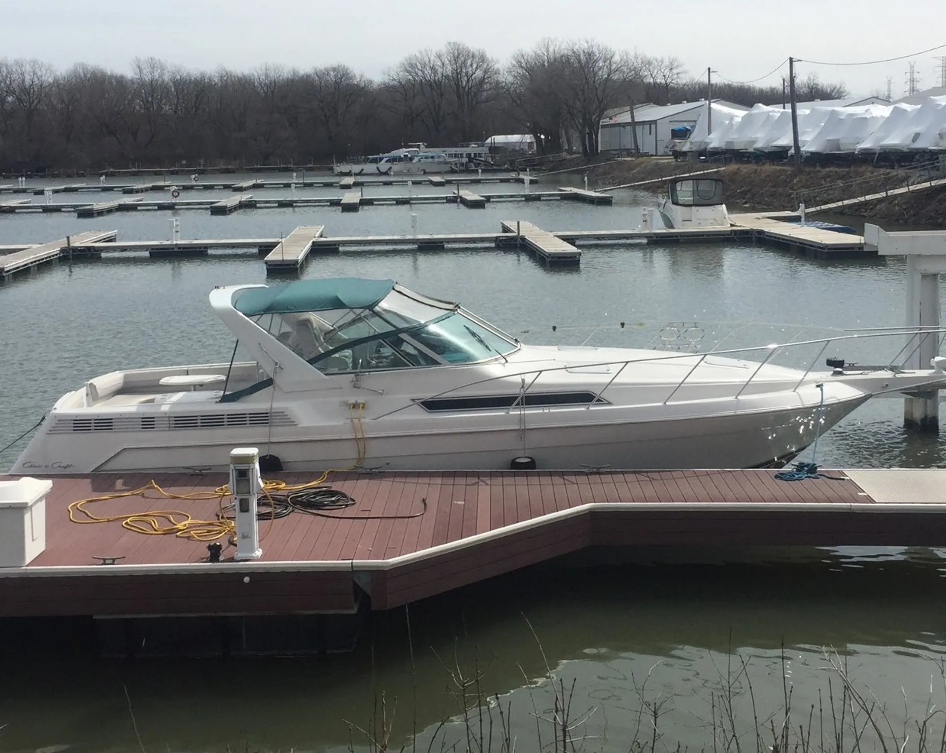 Chris Craft 360 Express in Chicago, IL — photo 2