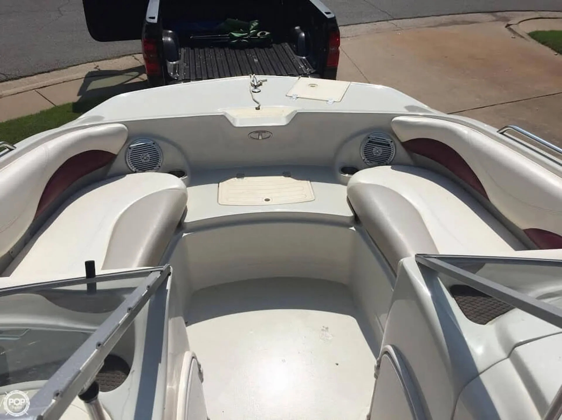 Tahoe Boats 216 Walk Thru in Wilmette, IL — photo 10