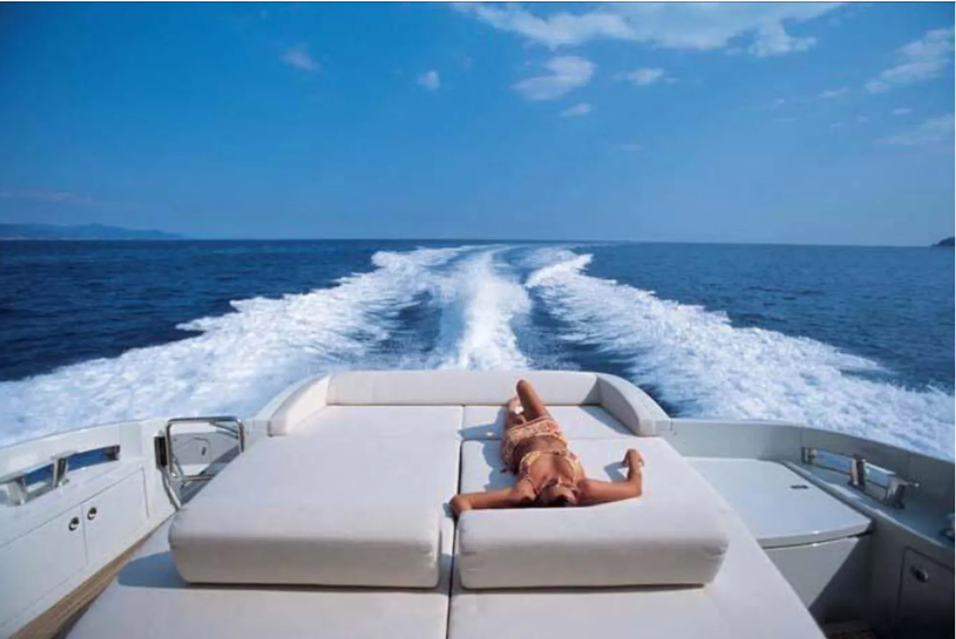 Azimut Yachts 68 Plus in Aventura, FL — photo 3