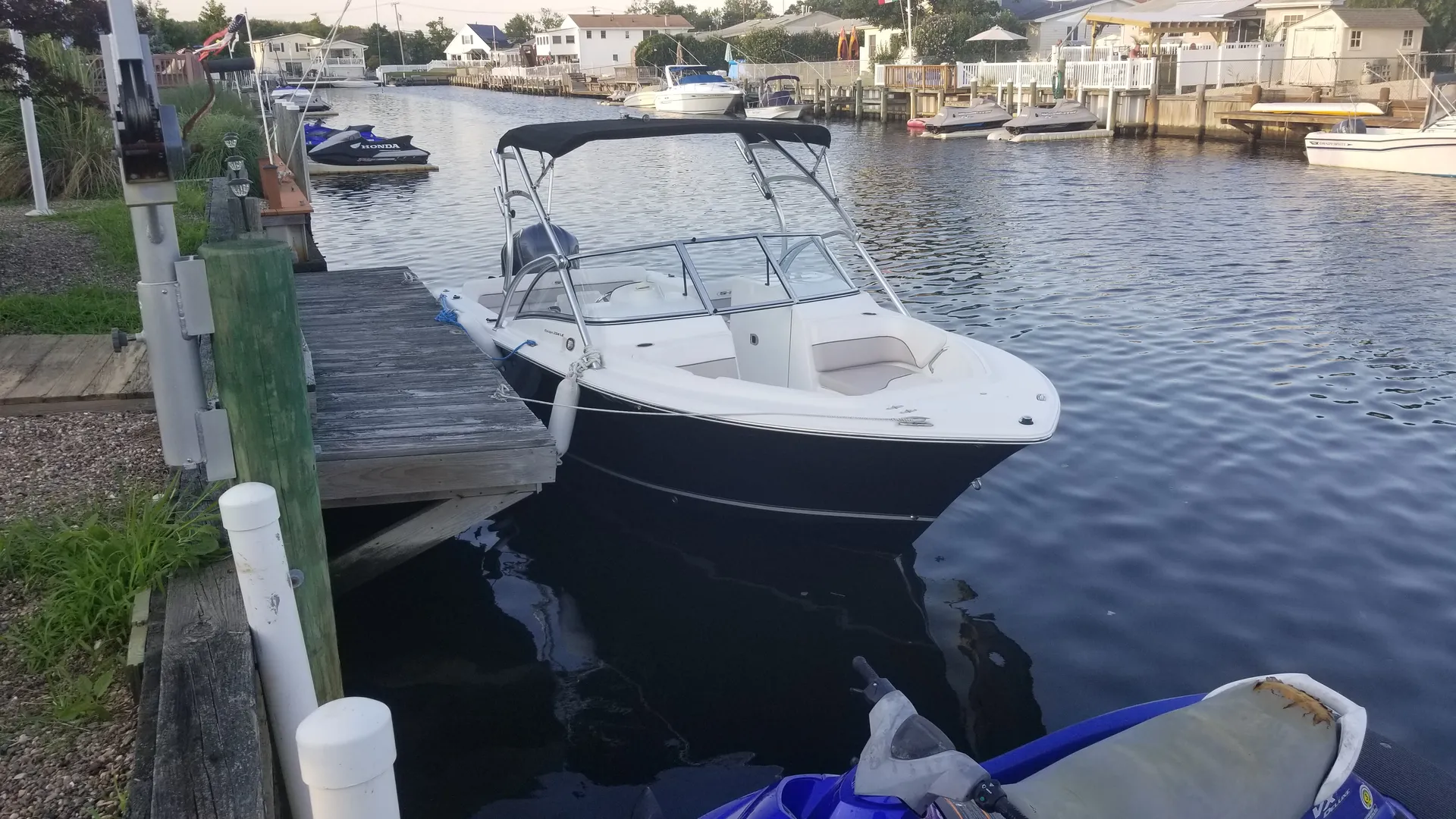 23' Sea Hunt for cruising or fishing in Berkeley Township, NJ!