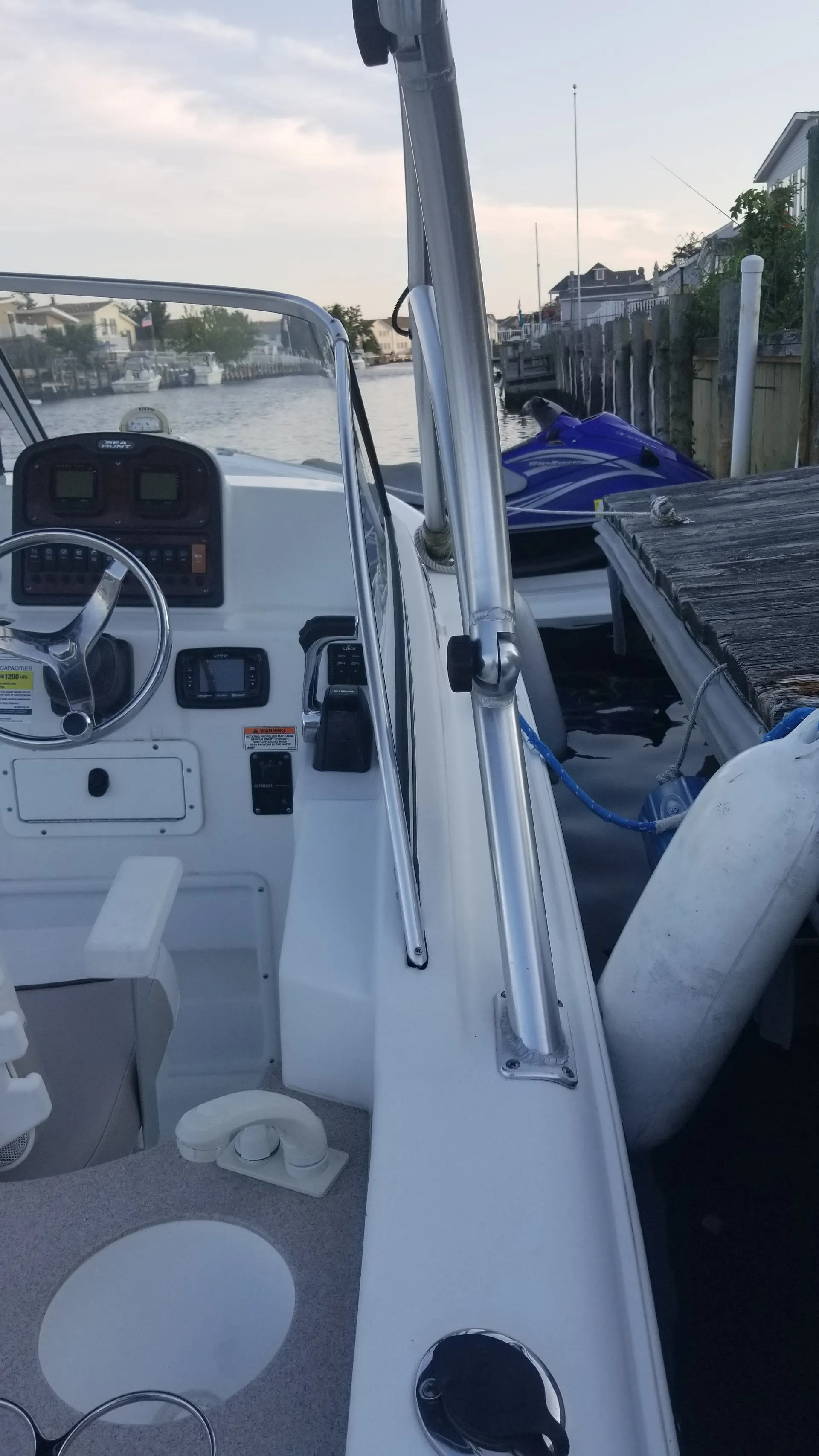 23' Sea Hunt for cruising or fishing in Berkeley Township, NJ!