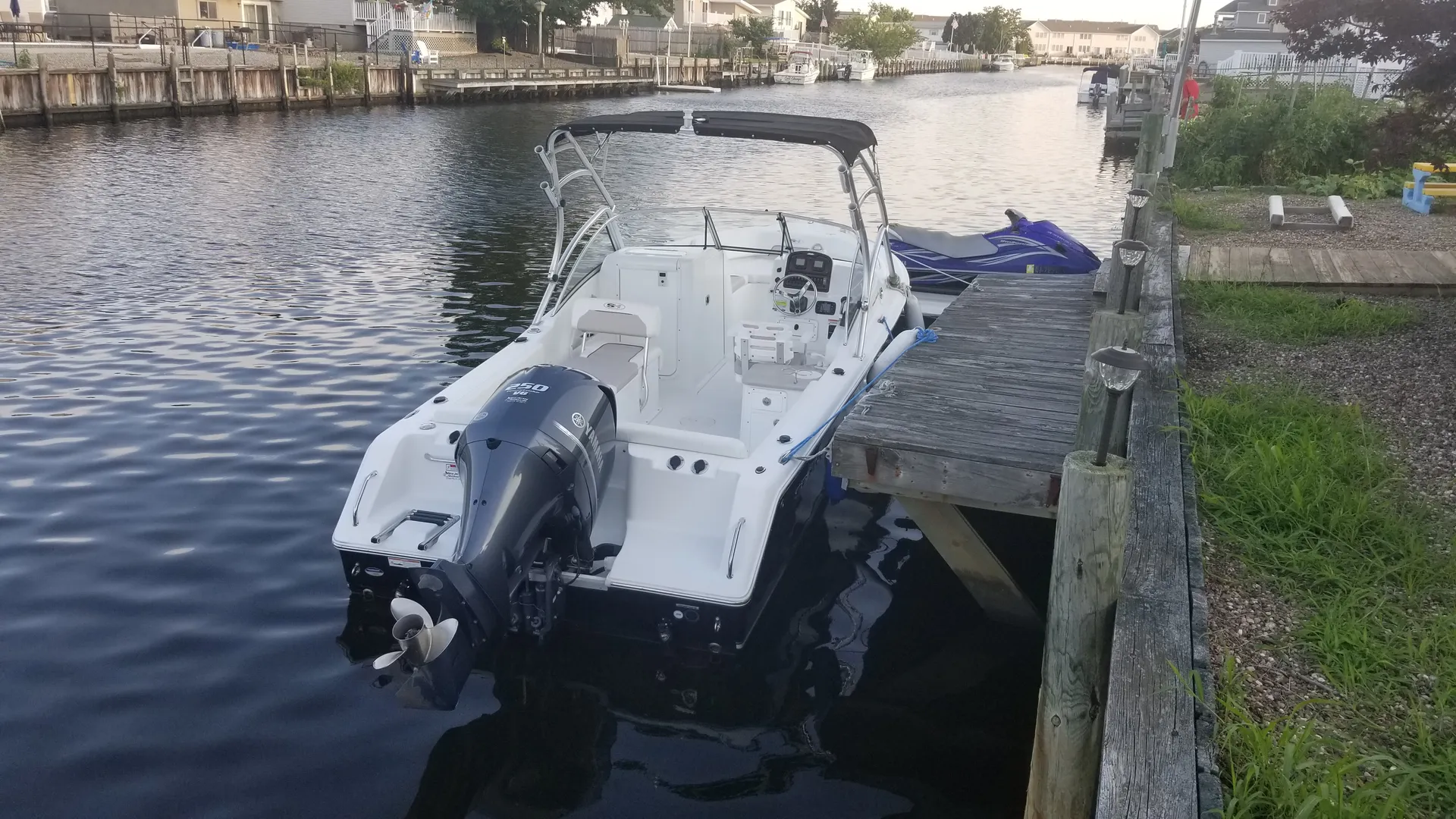 23' Sea Hunt for cruising or fishing in Berkeley Township, NJ!