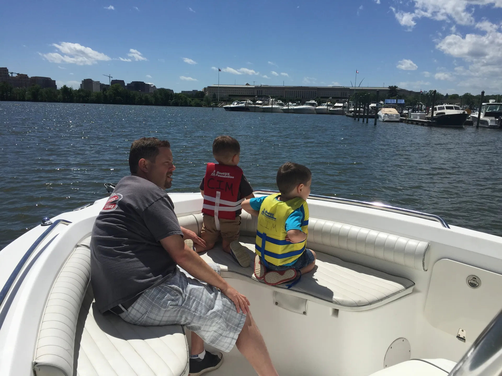 Cobia Boats 235 CC w/F250 Yamaha in Arlington, VA — photo 2