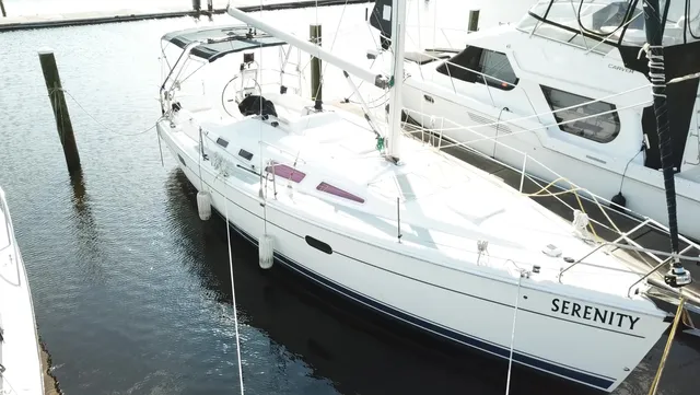 Rent a Hunter cruiser in Jacksonville, FL near me