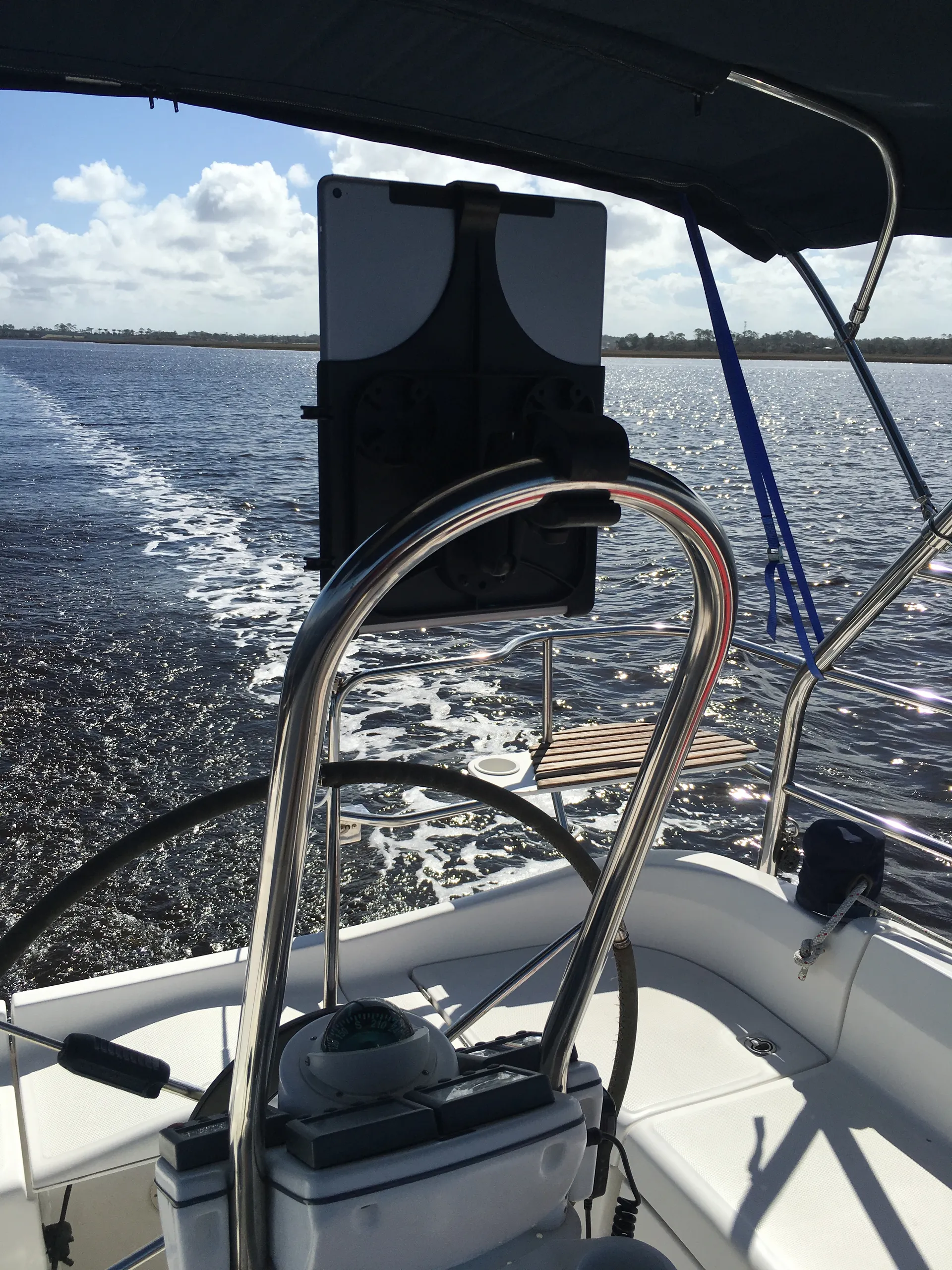 Relaxing Intracoastal Cruises, Ocean Sails and Sailing Instruction 