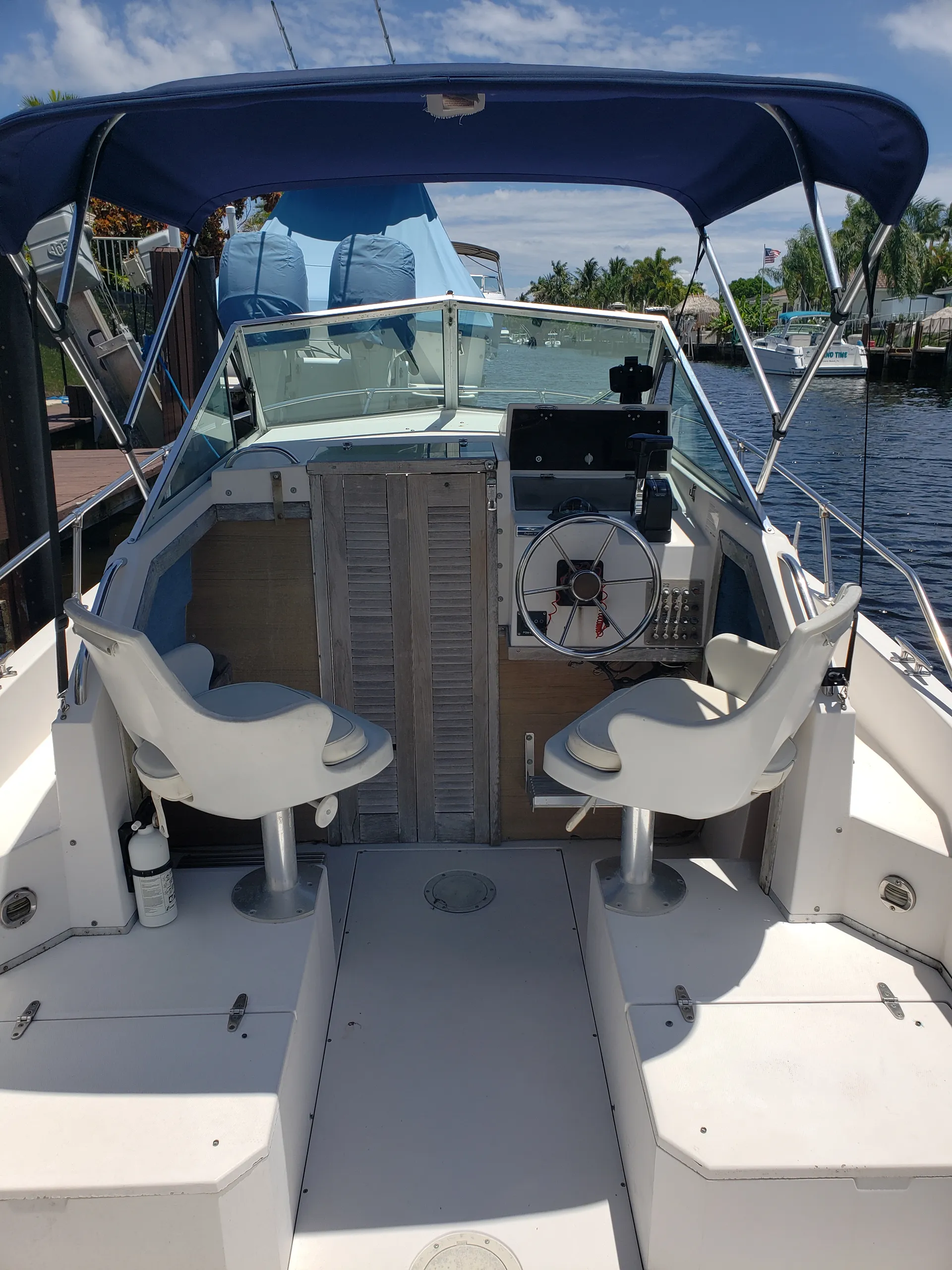 Grady-White Boats 228G Seafarer in Pompano Beach, FL — photo 4