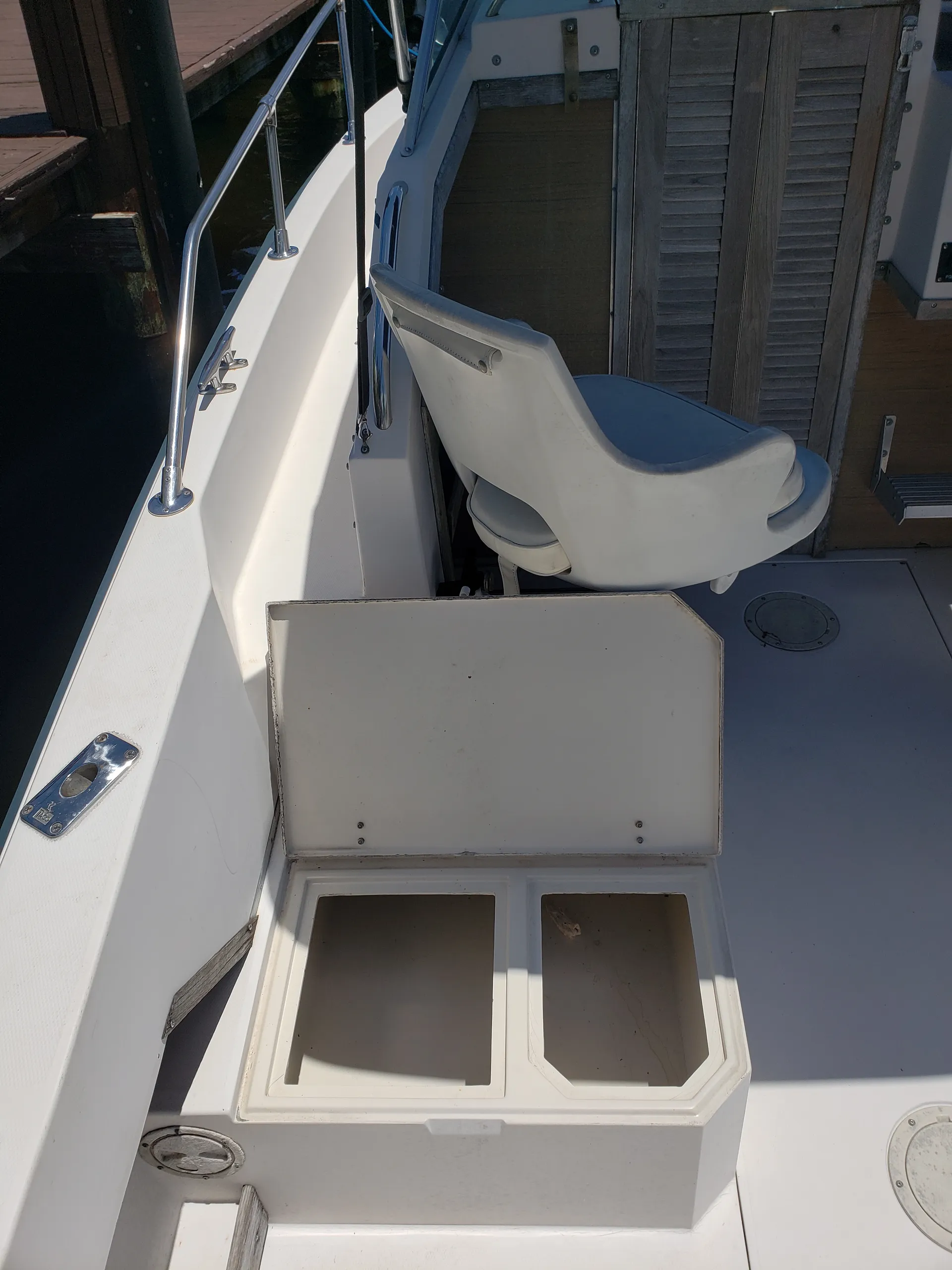Grady-White Boats 228G Seafarer in Pompano Beach, FL — photo 5
