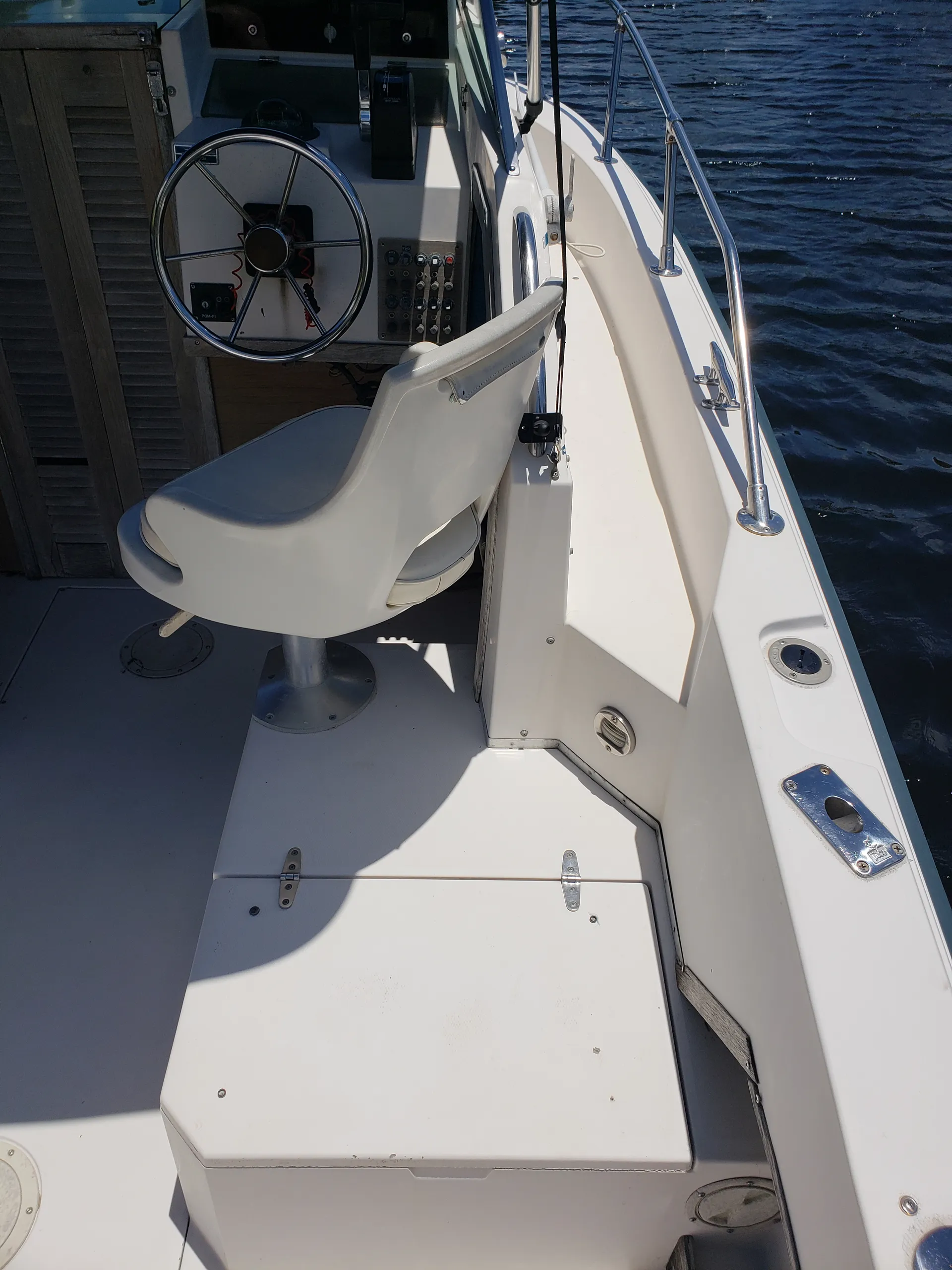 Grady-White Boats 228G Seafarer in Pompano Beach, FL — photo 6