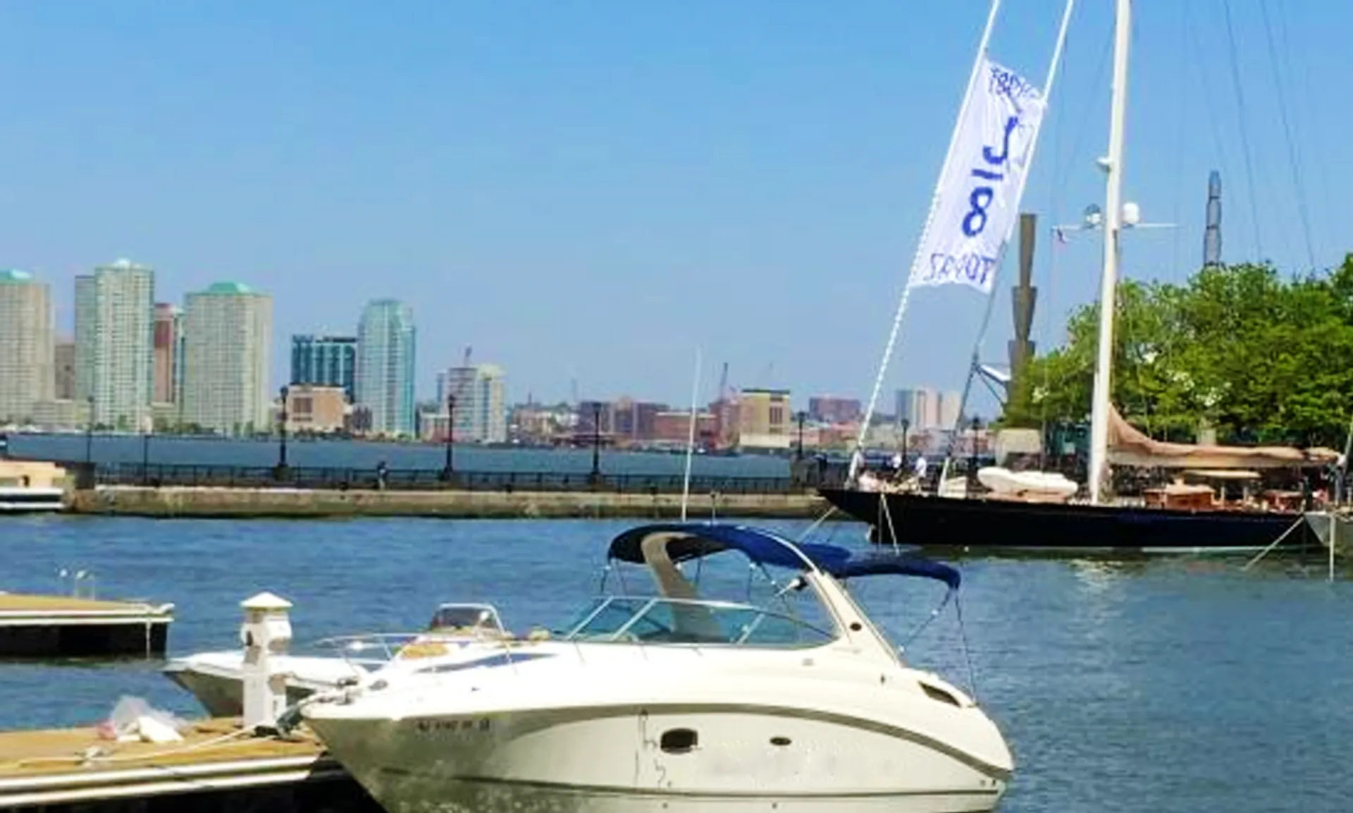 Experience the Beauty of New York Harbor 