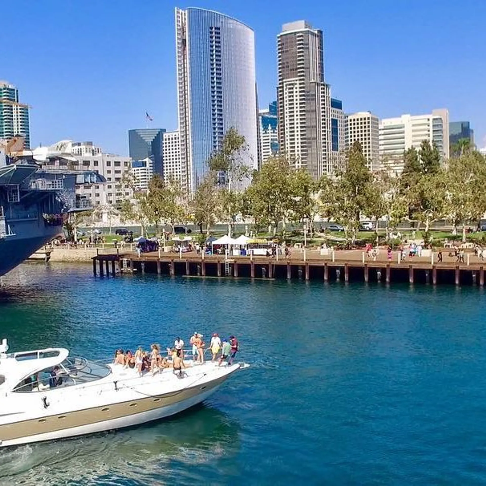 Cruisers Yachts 560 Express in San Diego, CA — photo 7