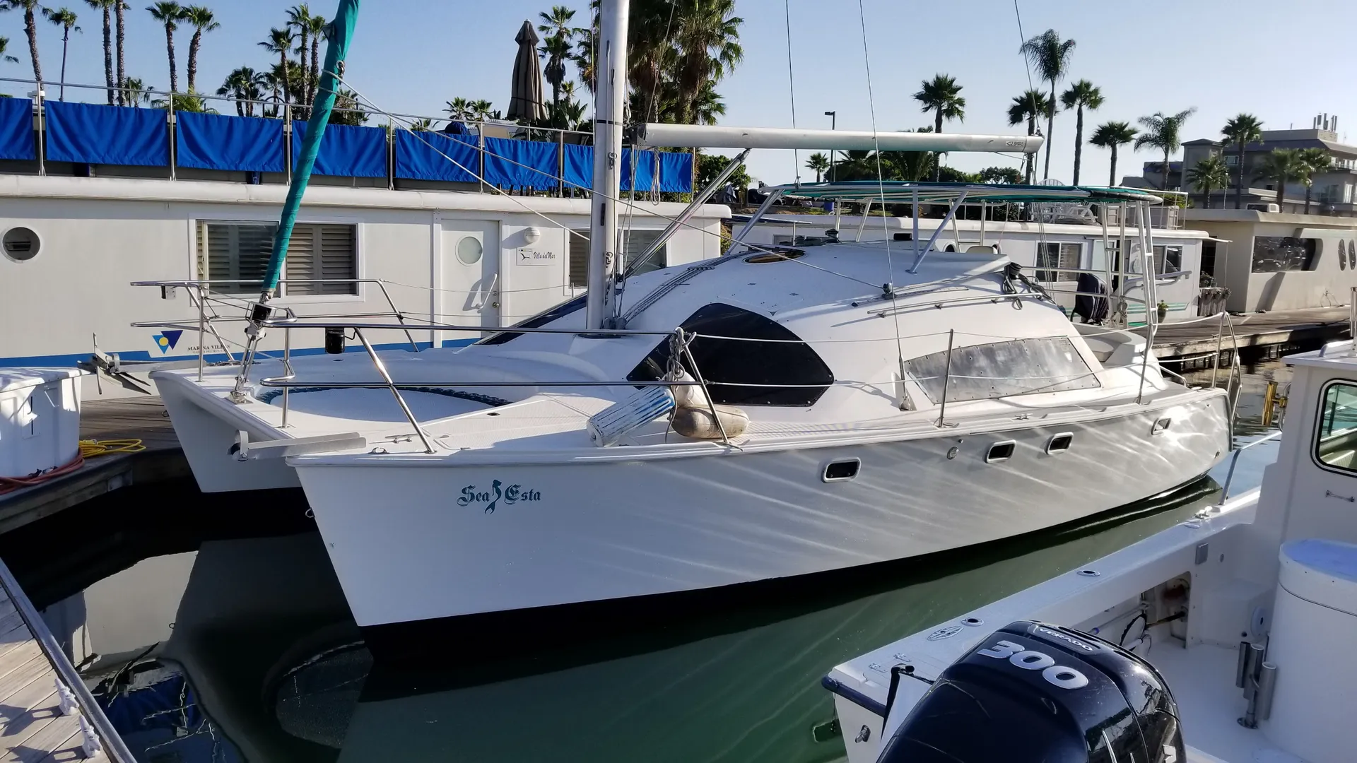 32' Catamaran for Parties up to12 Guests!