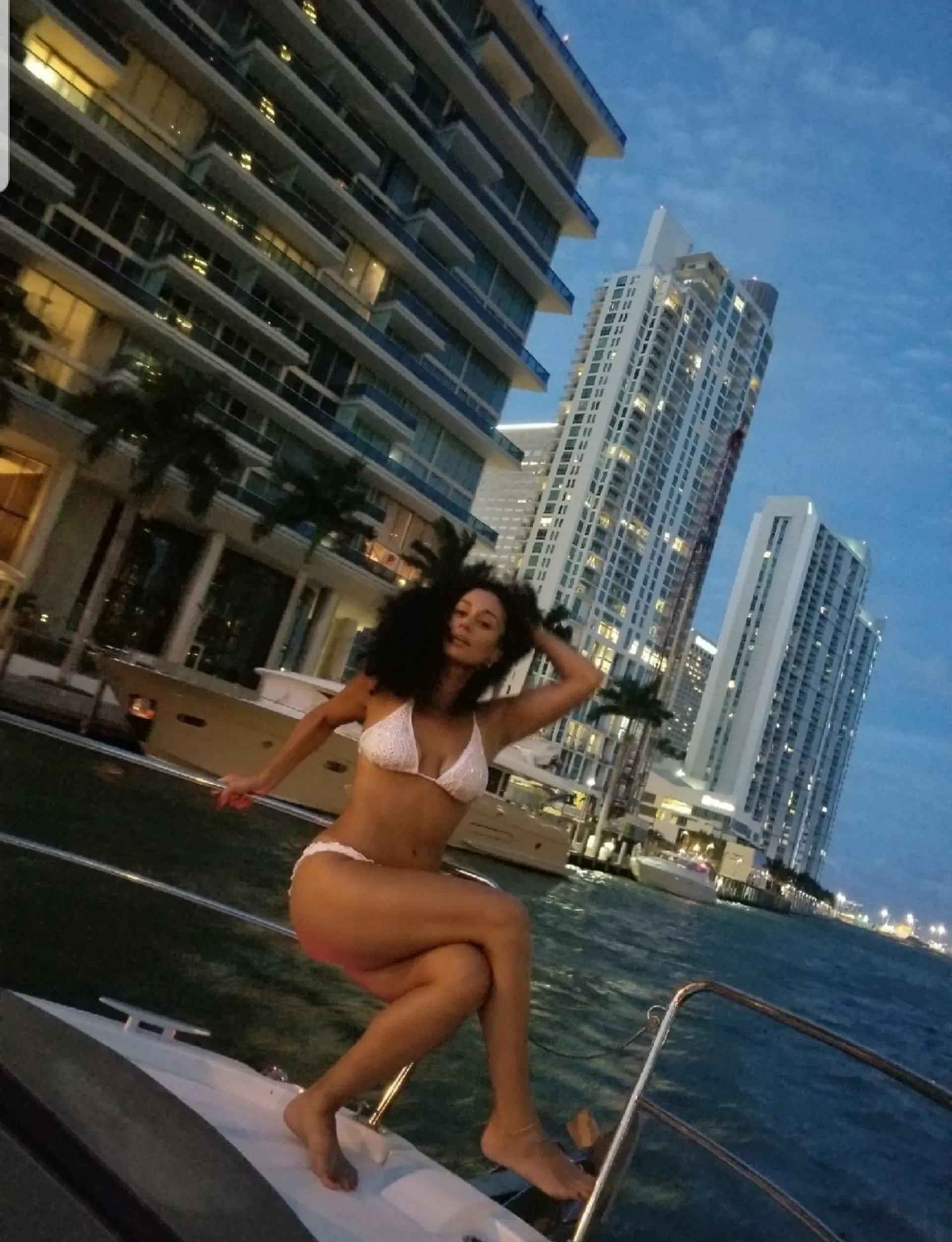 Jeanneau 895 in Edgewater, MD — photo 8