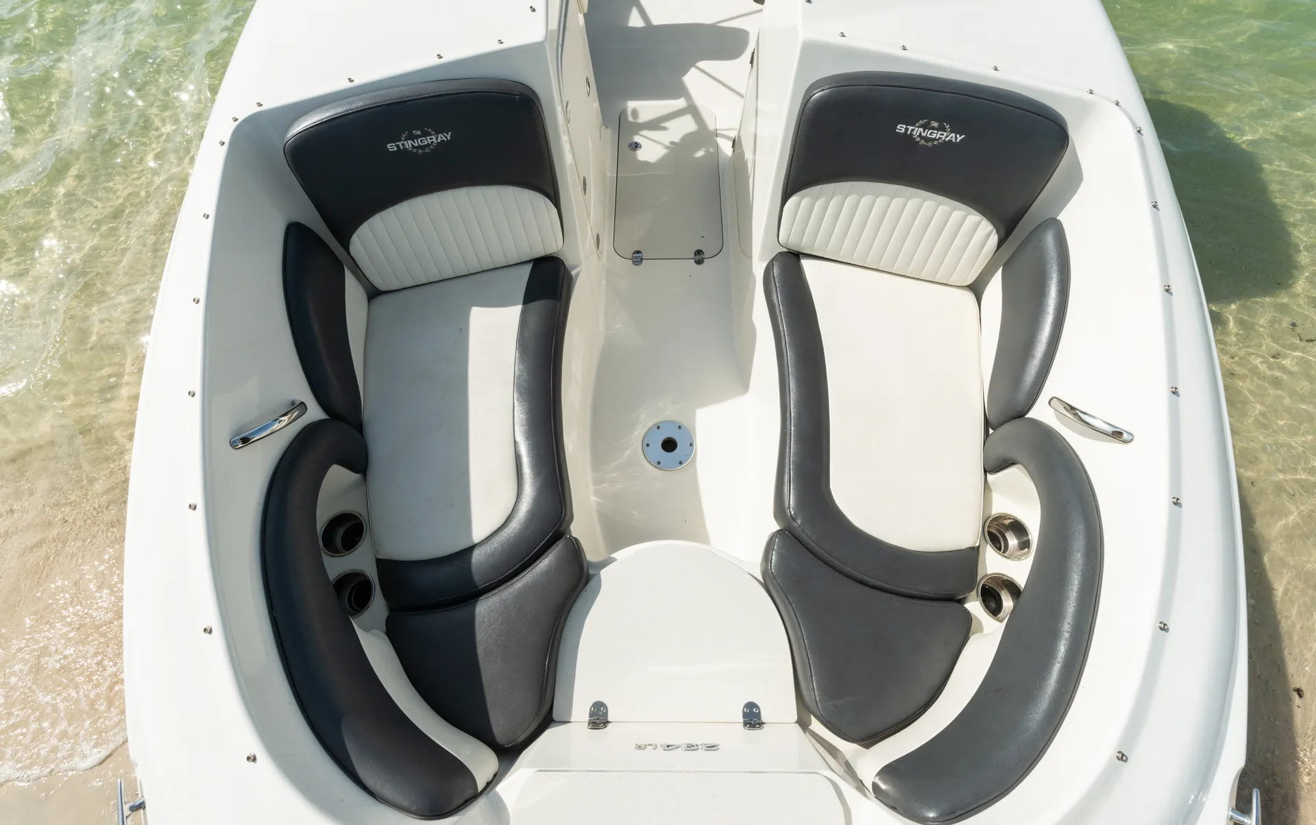 Stingray Boats 234LR w/150 4-S Mercury in Key Biscayne, FL — photo 10