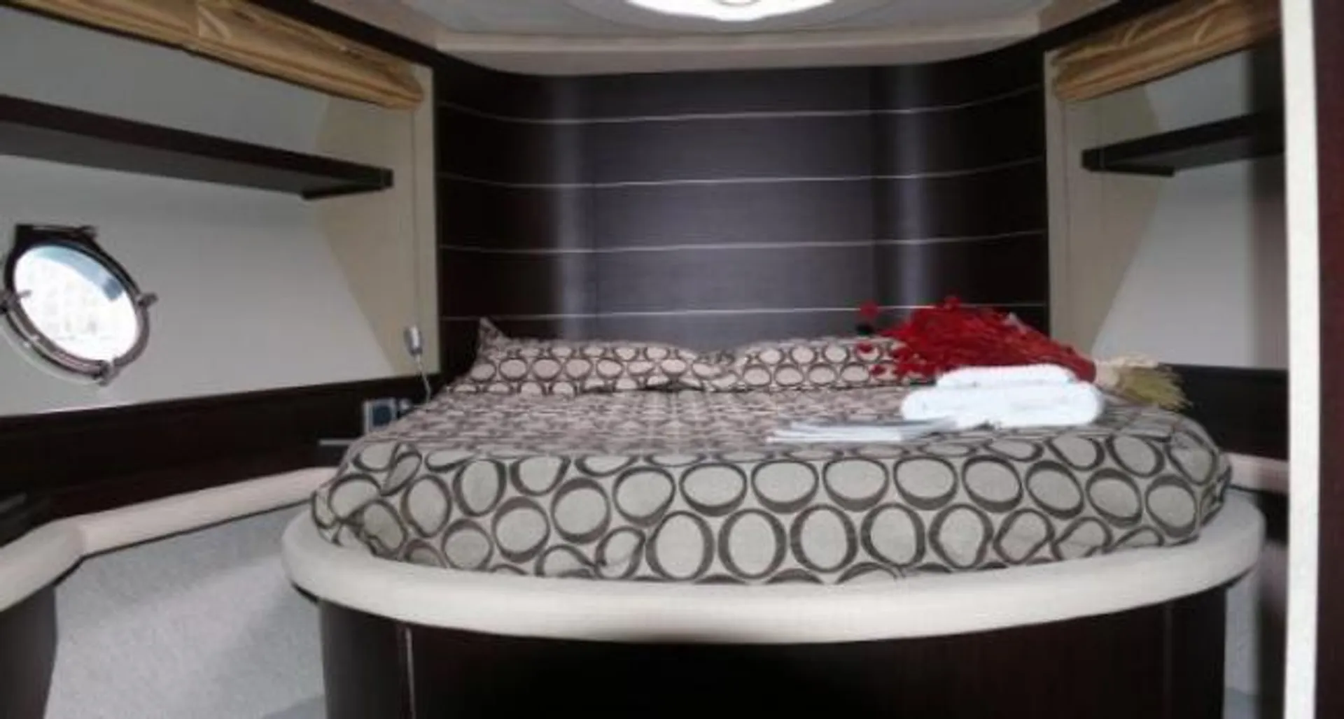 Azimut Yachts 68 Plus in Aventura, FL — photo 7