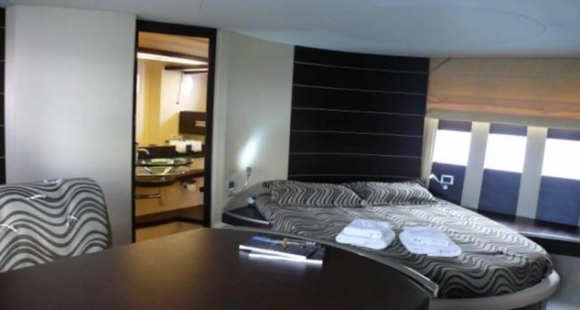 Azimut Yachts 68 Plus in Aventura, FL — photo 6