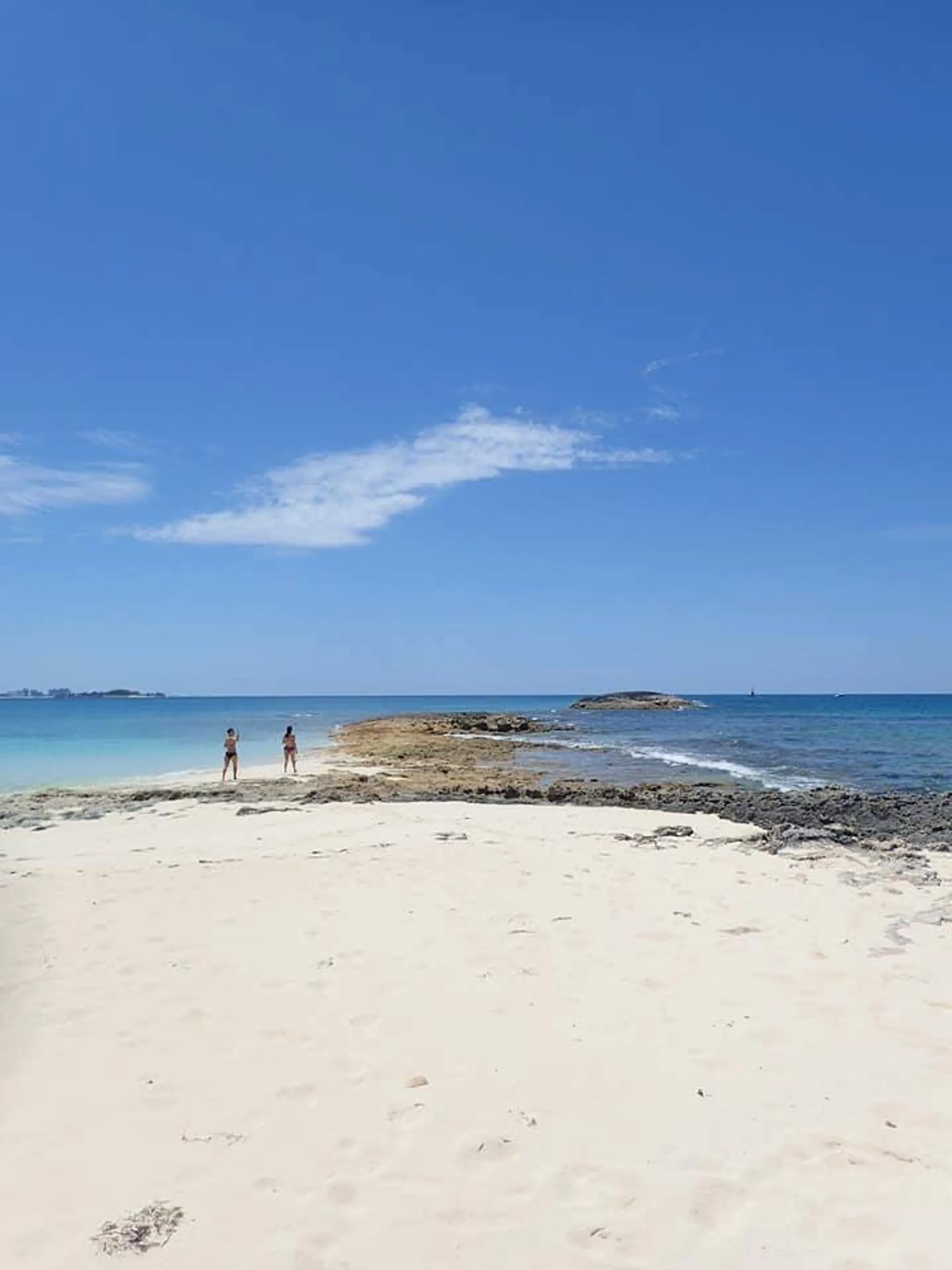 Excursion to Rose Island, Turtle Beach, Gilligan's