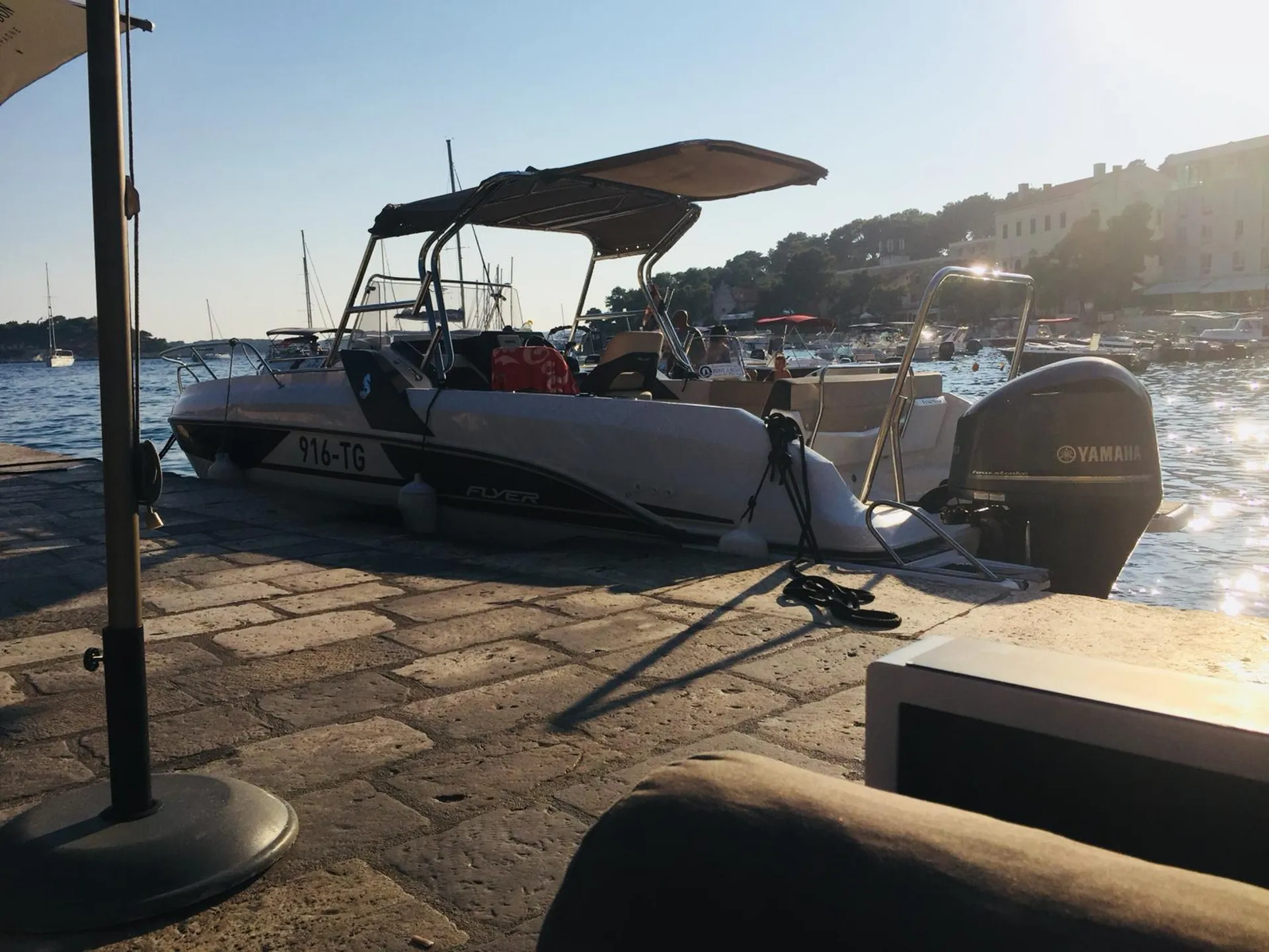 Beneteau USA Flyer 7.7 Sundeck in Općina Trogir, Splitsko-dalmatinska županija — photo 8