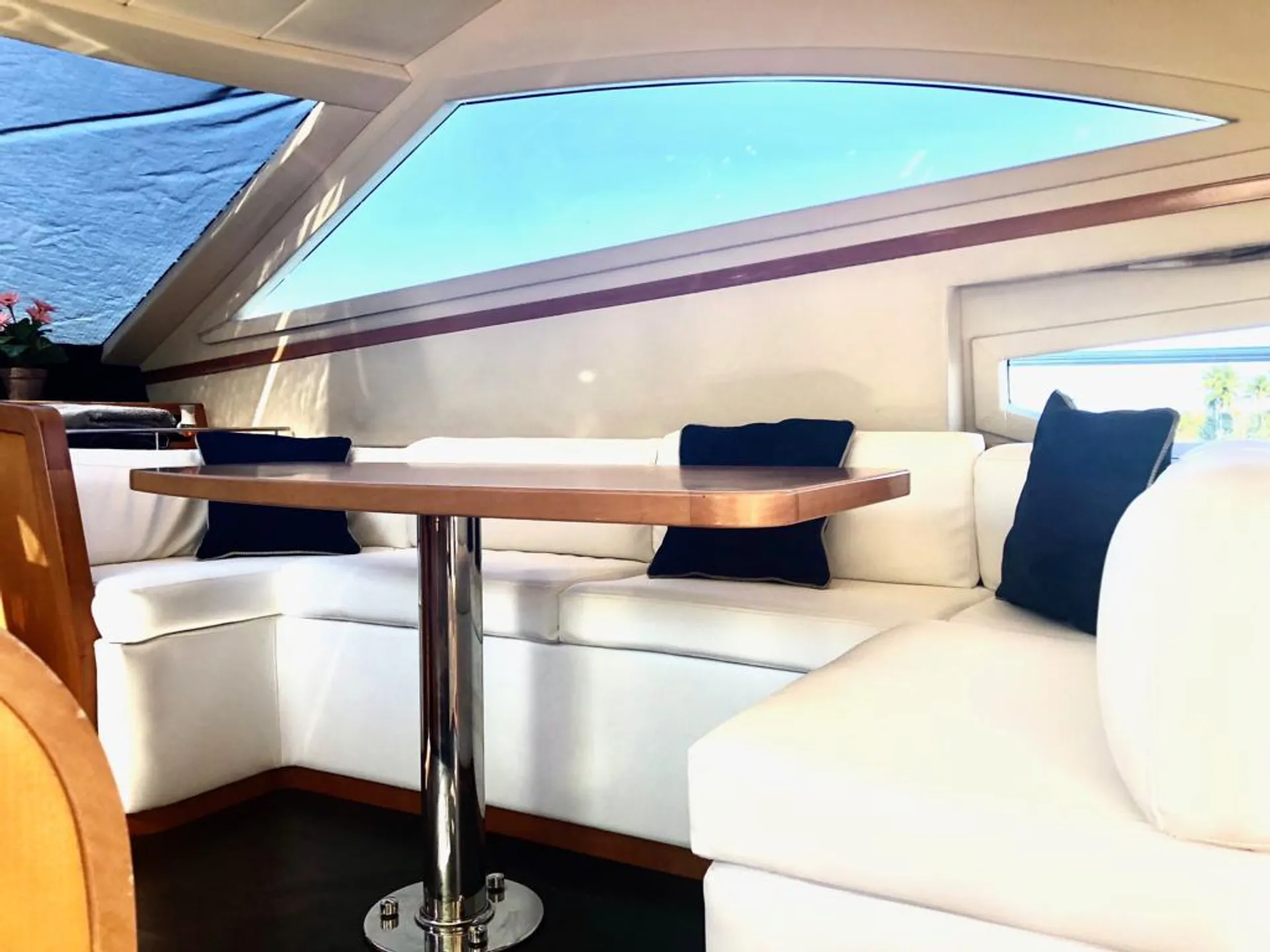 Uniessee Fly Bridge in Miami, FL — photo 7