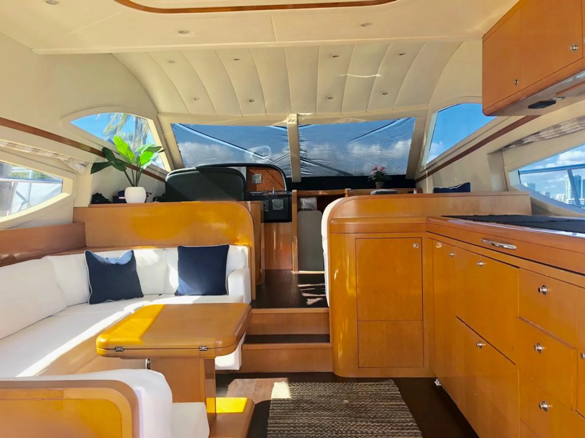 Uniessee Fly Bridge in Miami, FL — photo 8