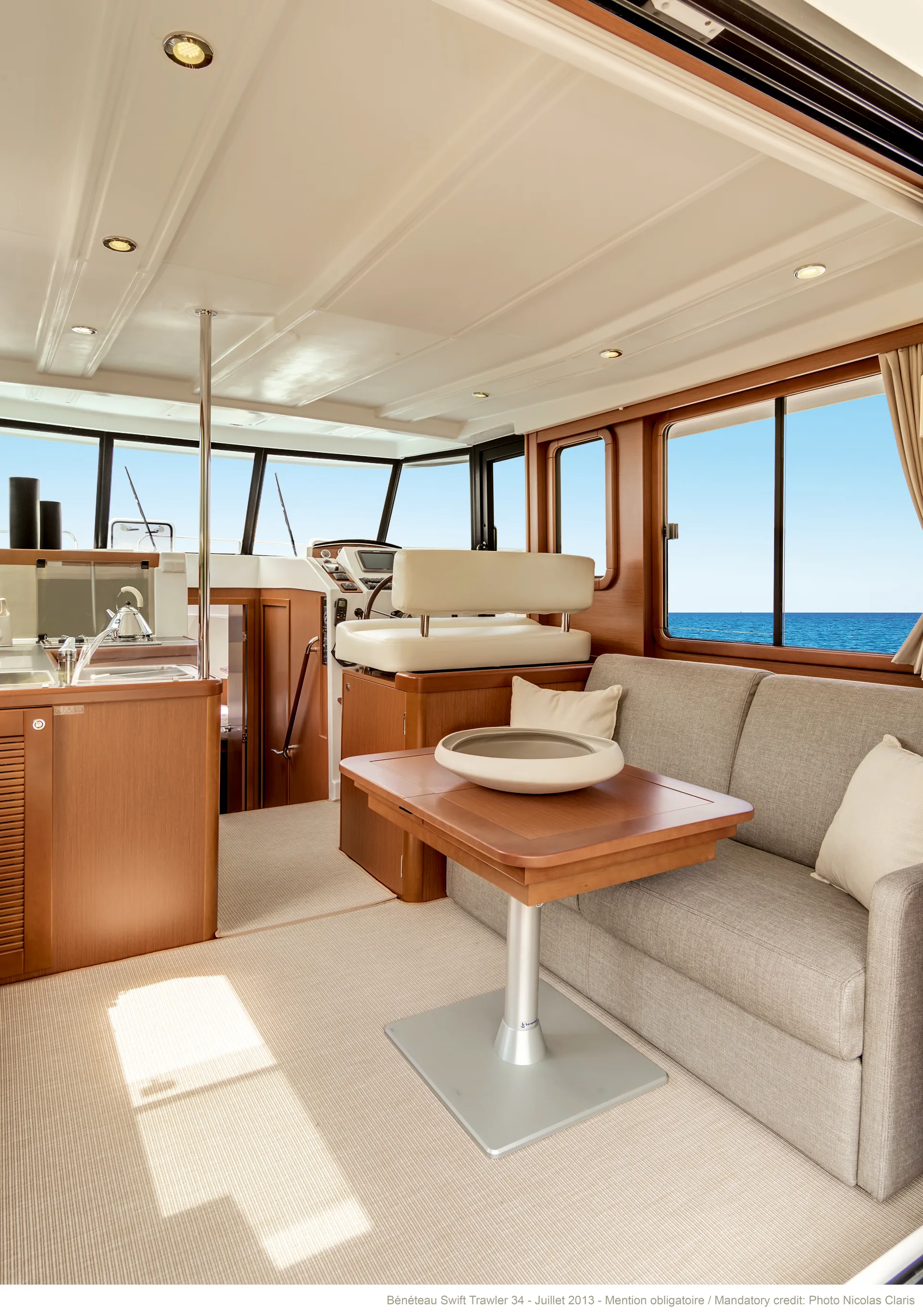 Beneteau USA Swift Trawler 34 in Oakland, CA — photo 8