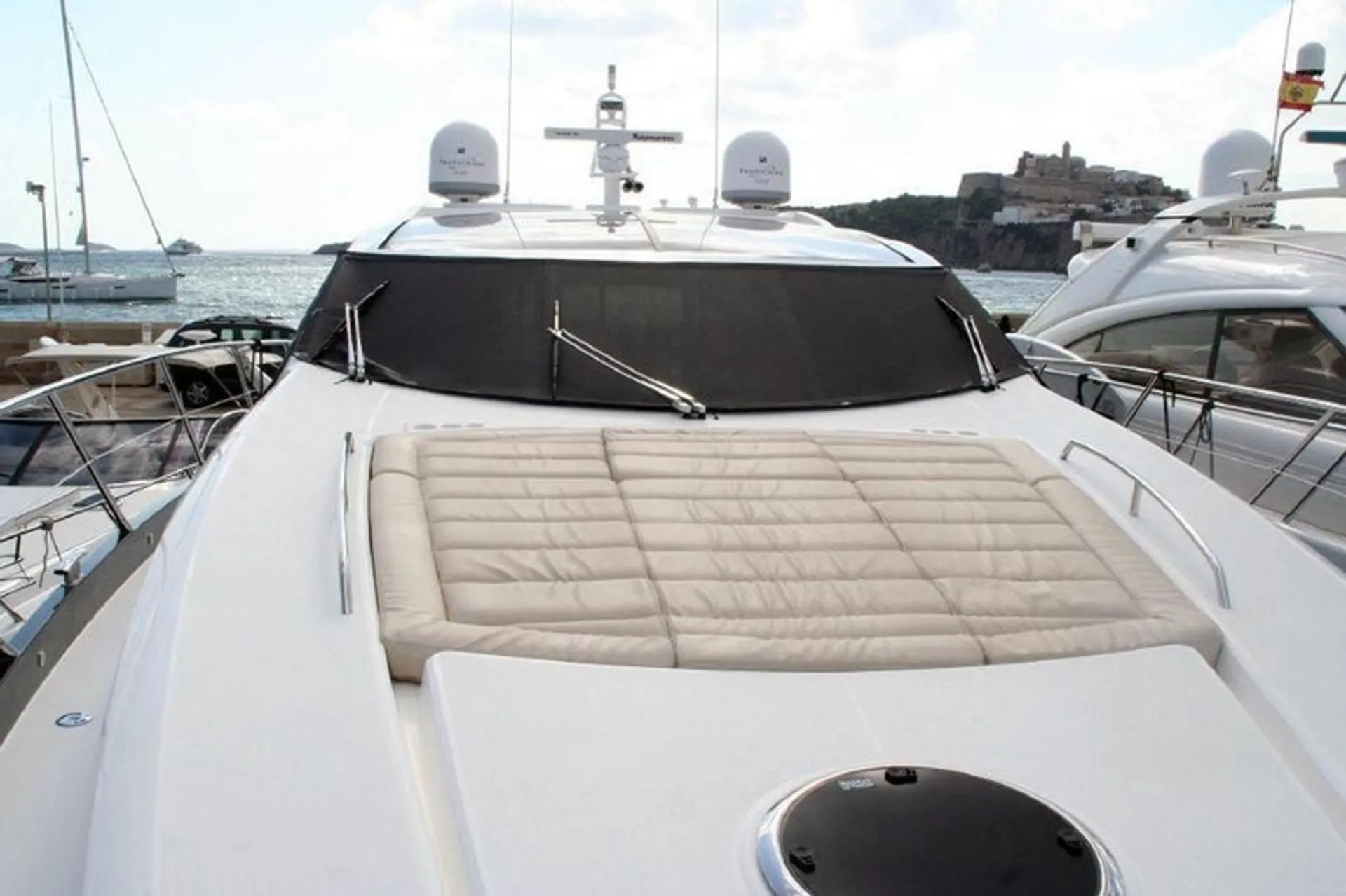 Sunseeker 64