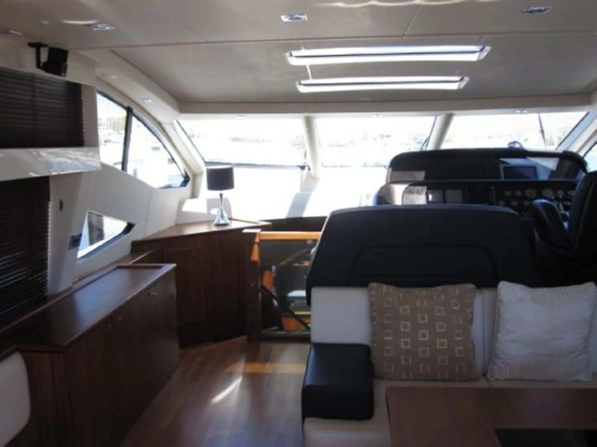 Sunseeker 64