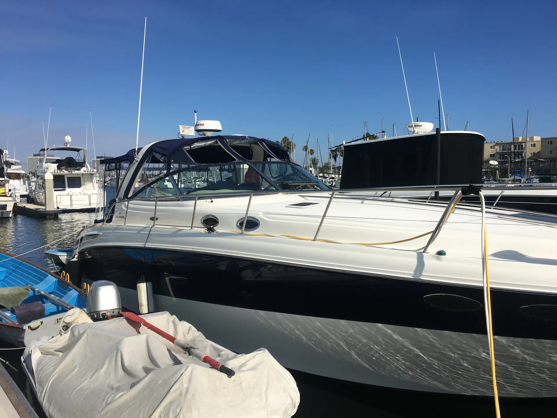 Sea Ray Boats 40 Sundancer in Marina del Rey, CA — photo 5