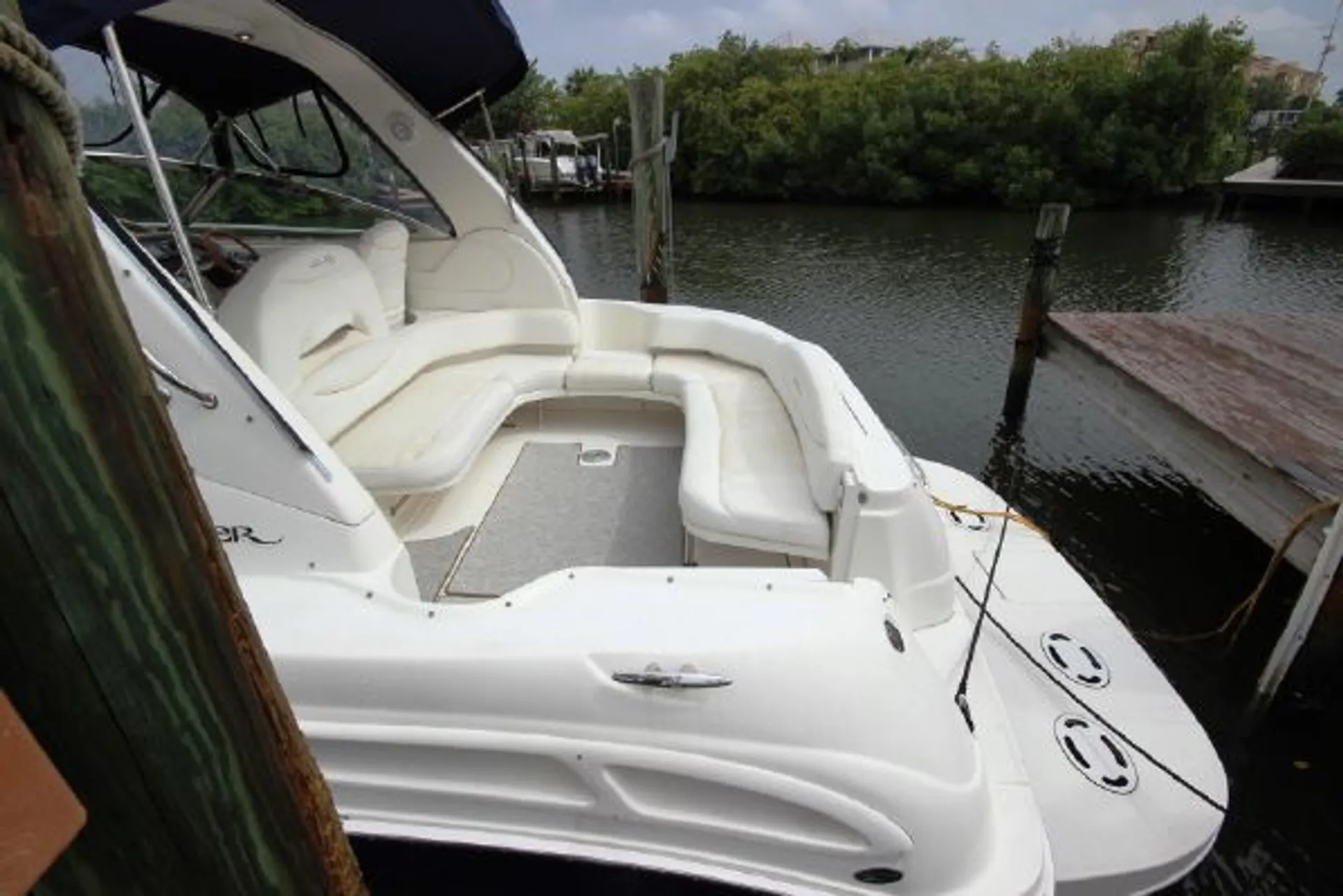 Sea Ray Boats 40 Sundancer in Marina del Rey, CA — photo 2