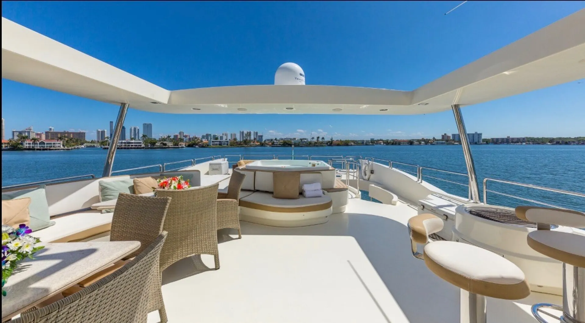 Azimut Yachts 116' in Aventura, FL — photo 3