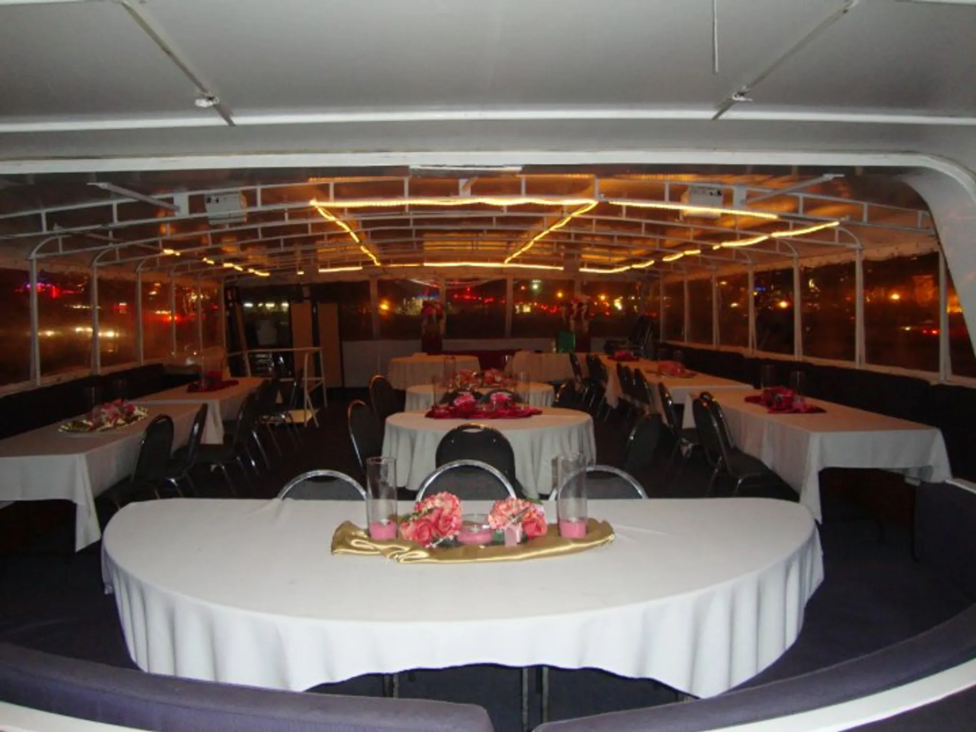 Entertainment Yacht 90 in San Diego, CA — photo 2