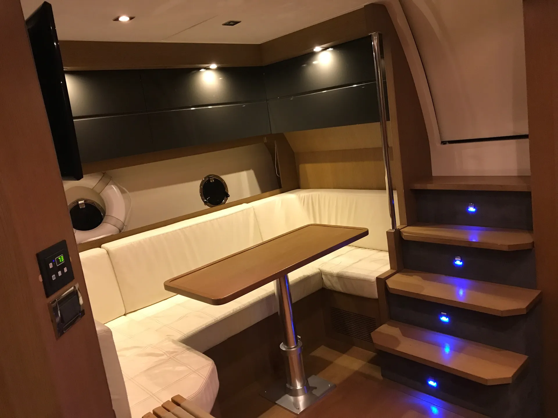 Azimut Atlantis 43 in Key Biscayne, FL — photo 9