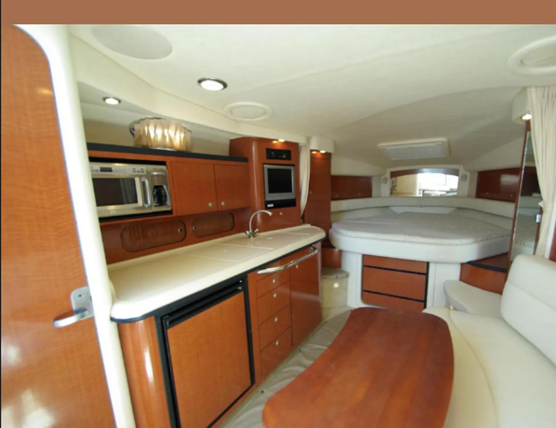 Sea Ray Boats 360 Sundancer in Stuart, FL — photo 2