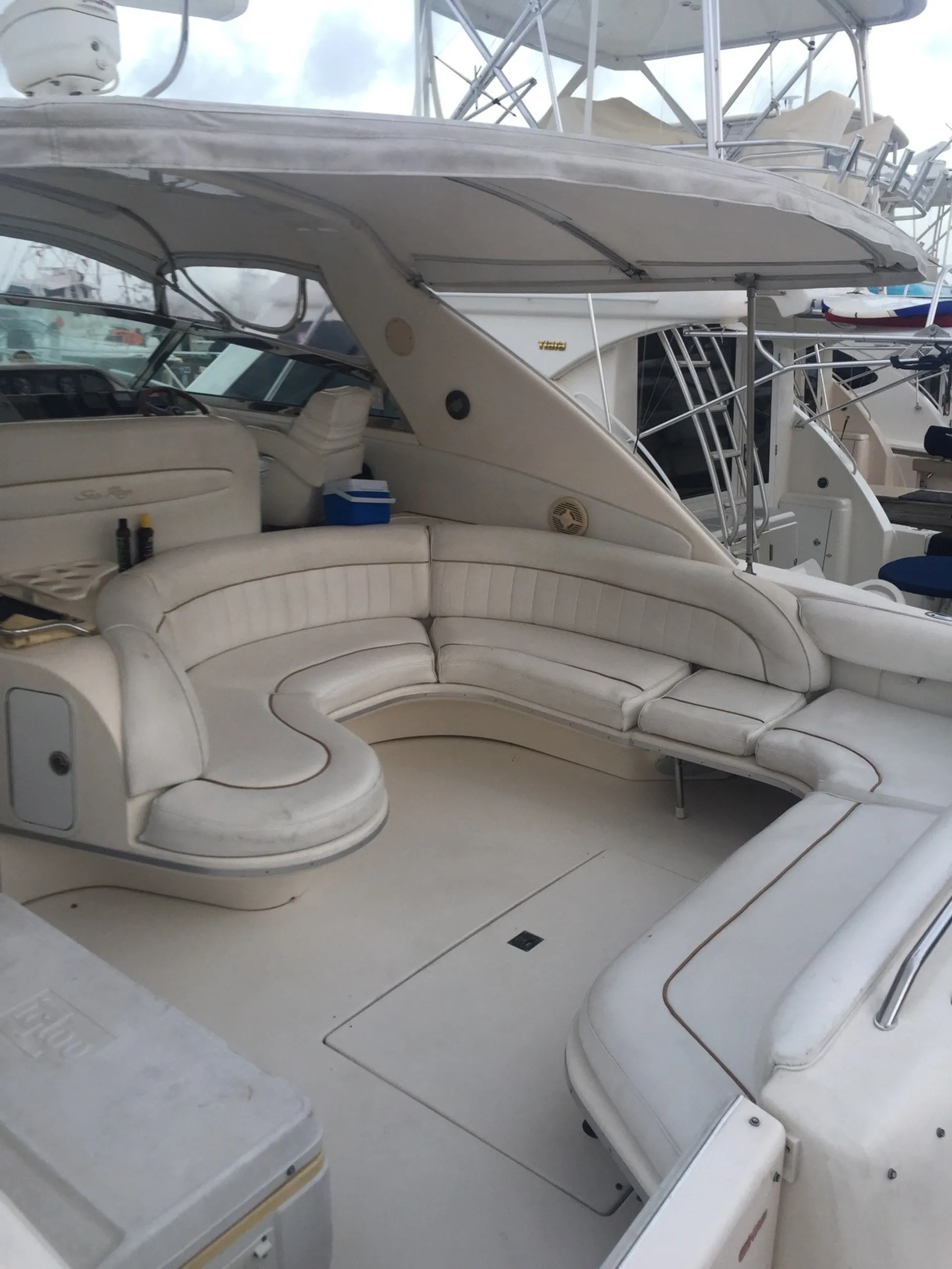 Sea Ray Boats 48 Sundancer in Fajardo, Fajardo — photo 2