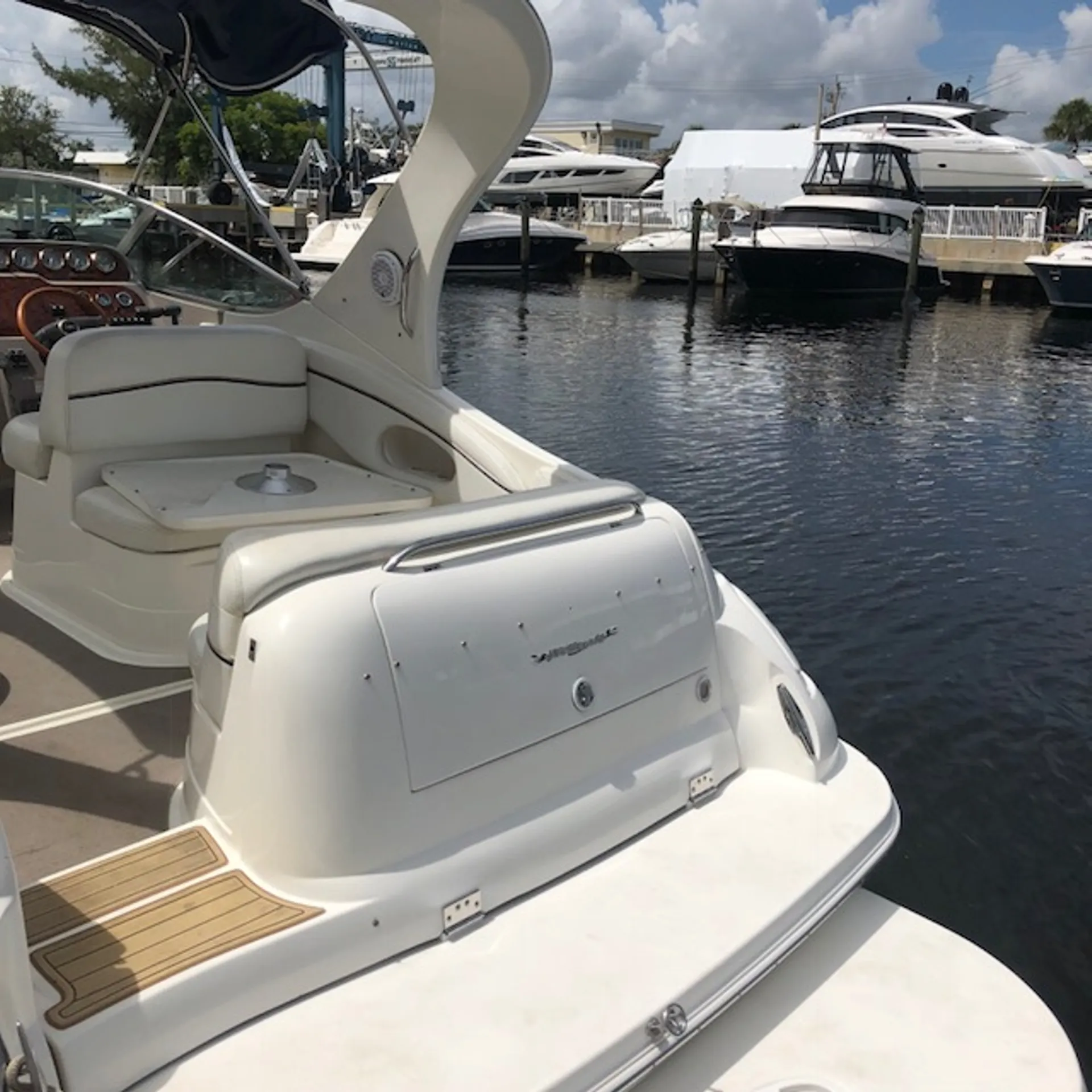 Wellcraft 2800 Martinique in Boynton Beach, FL — photo 8